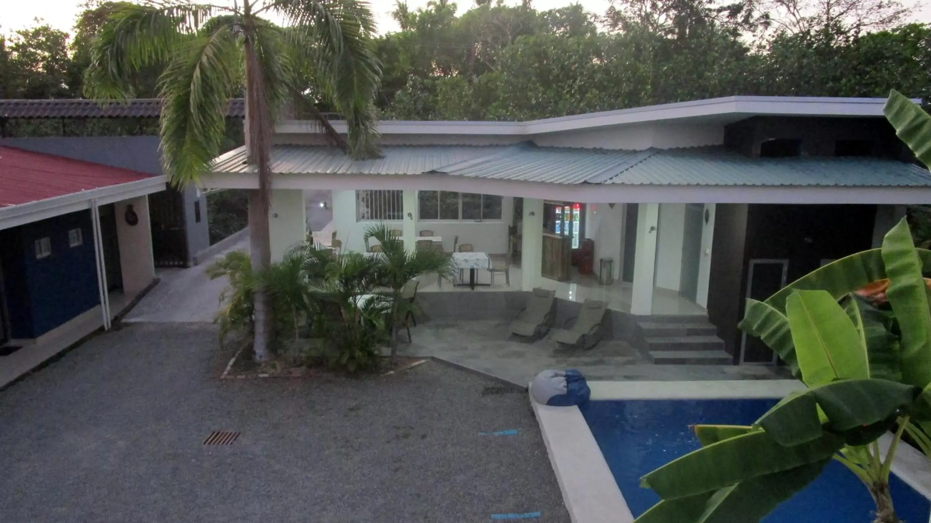 Facade/entrance, Swimming Pool in Sueño Tranquilo