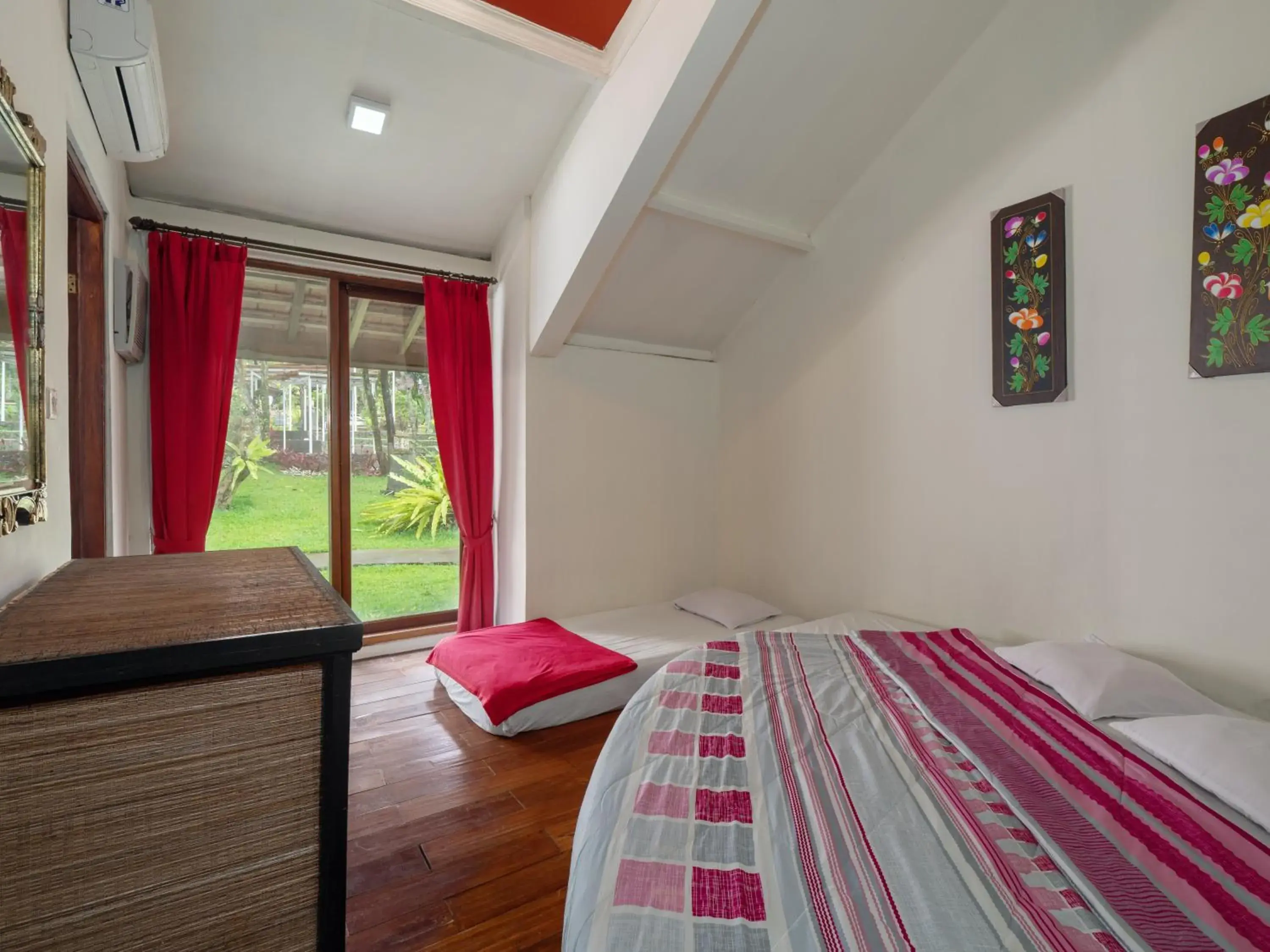 Bedroom, Bed in The Village Resort Bogor Powered by Archipelago Bedroom, Bed in The Village Resort Bogor Powered by Archipelago