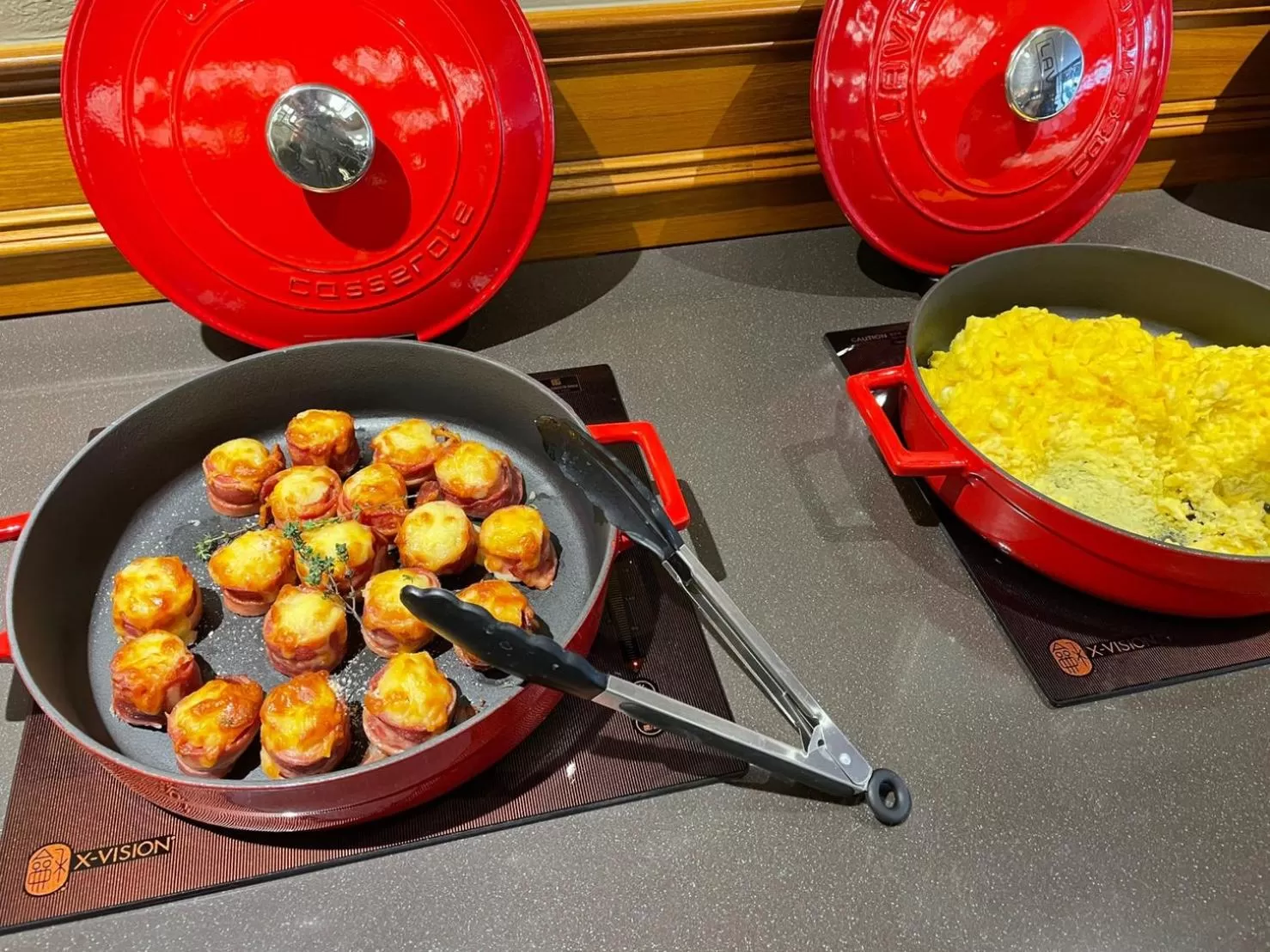 Breakfast in Jia's Inn