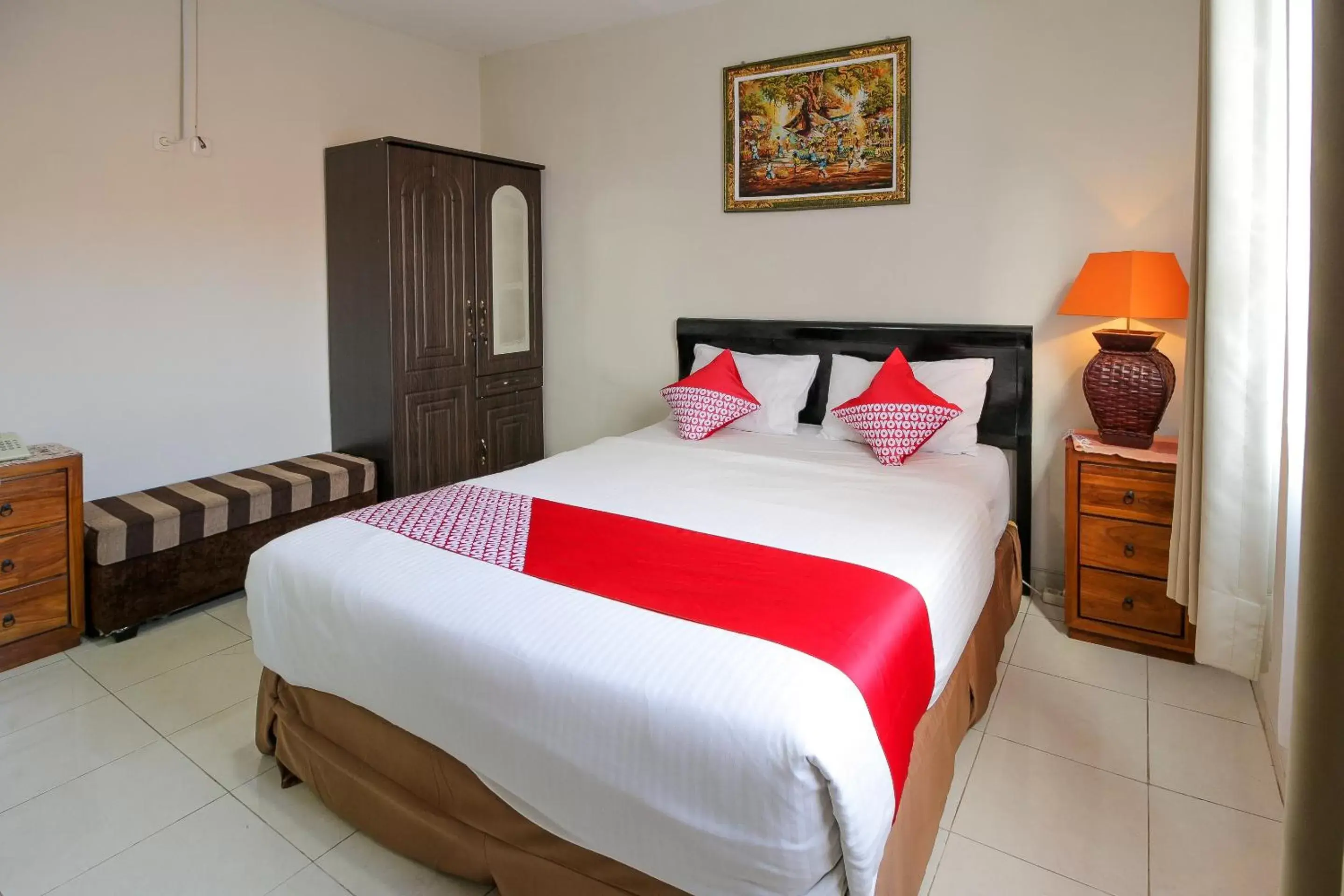 Bedroom, Bed in OYO 734 Tuban Torres Accomodation