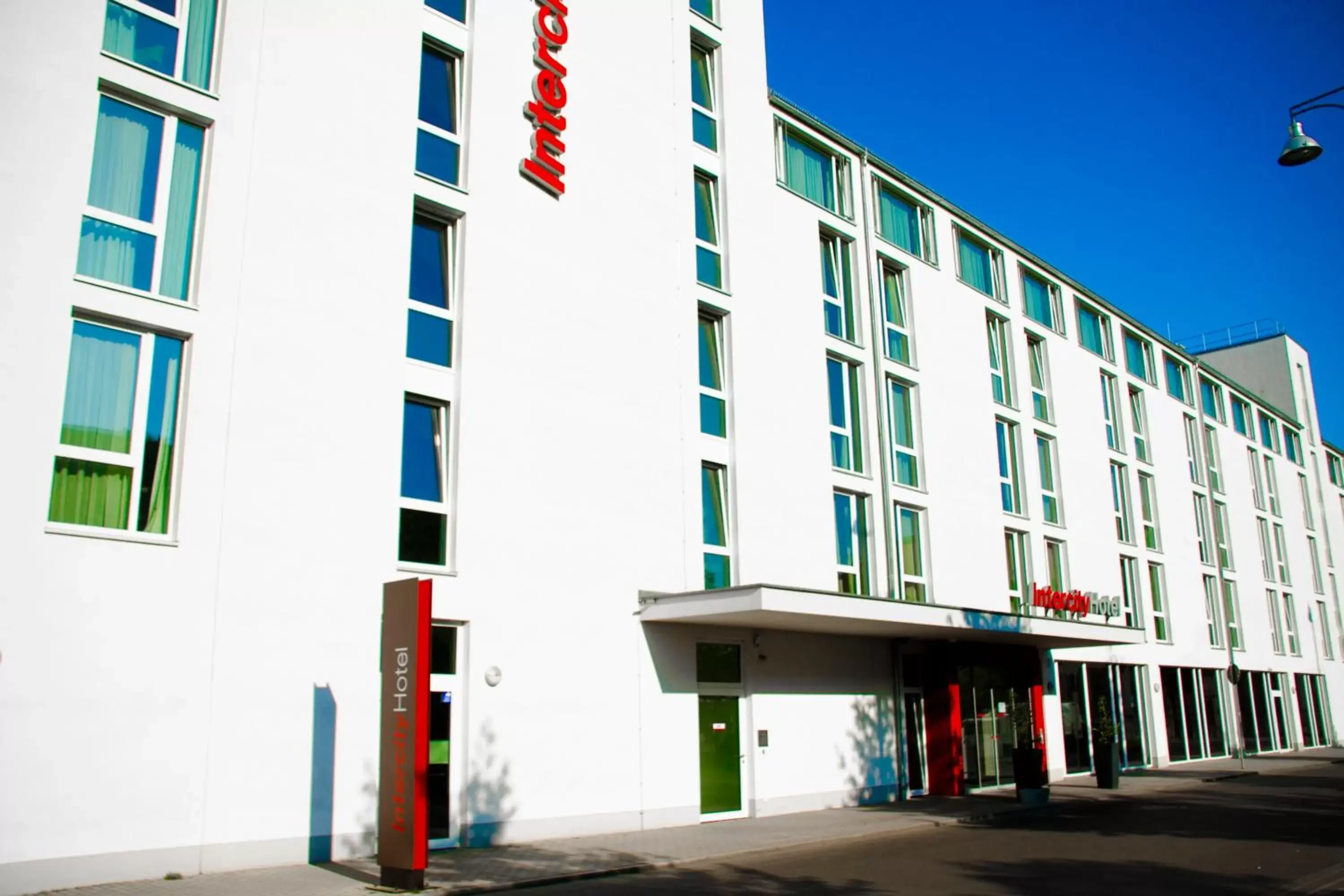 Property building in IntercityHotel Darmstadt Property building in IntercityHotel Darmstadt
