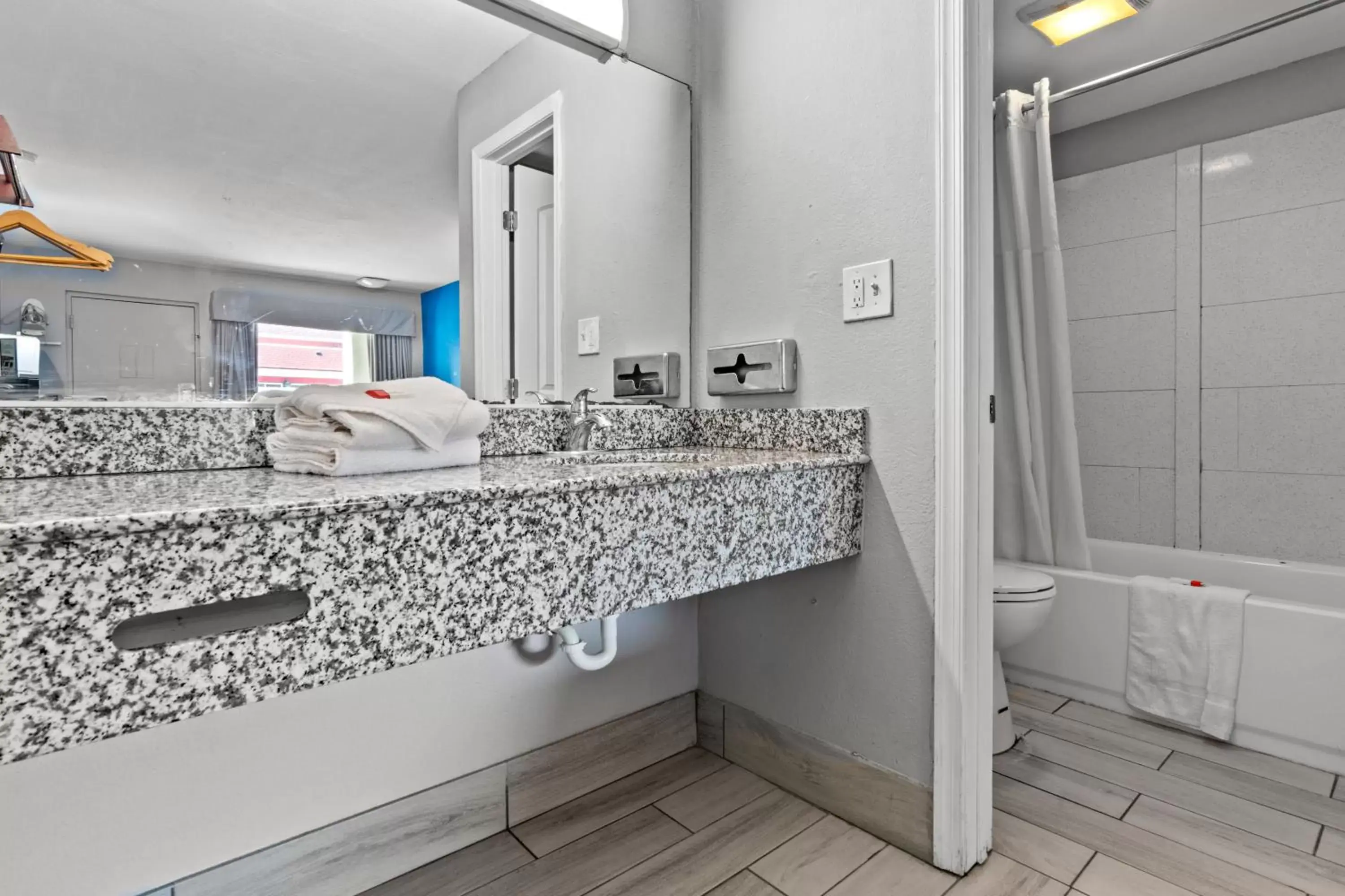 Bathroom in Econo Lodge Inn & Suites I-64 & Us 13
