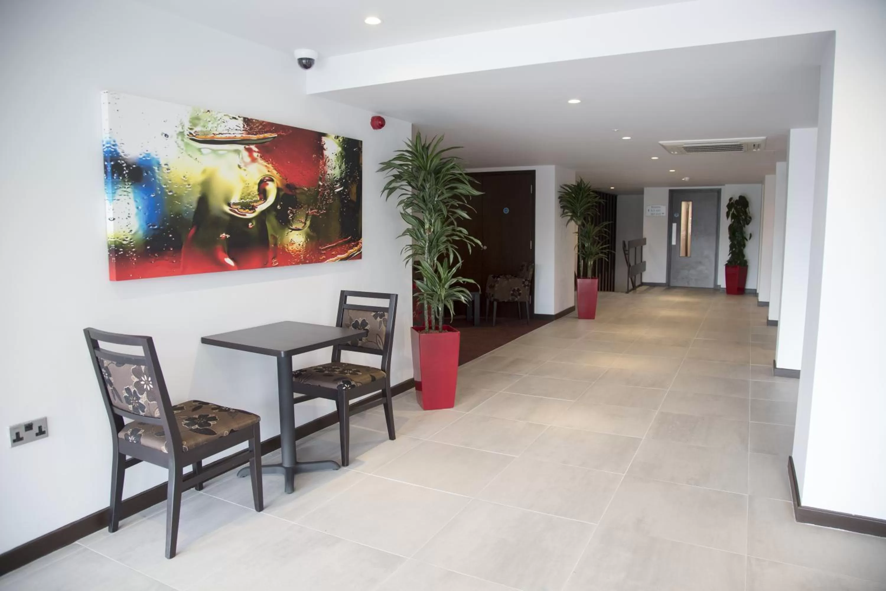 Lobby or reception in Ramada Milton Keynes