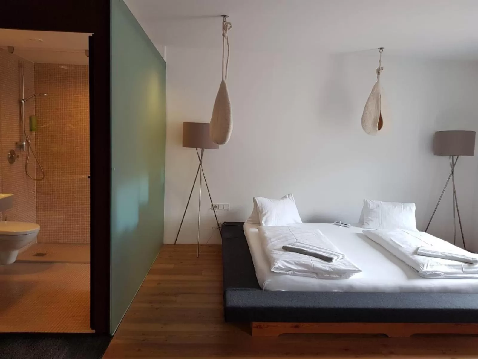 Photo of the whole room, Bed in Hotel Hinteregger