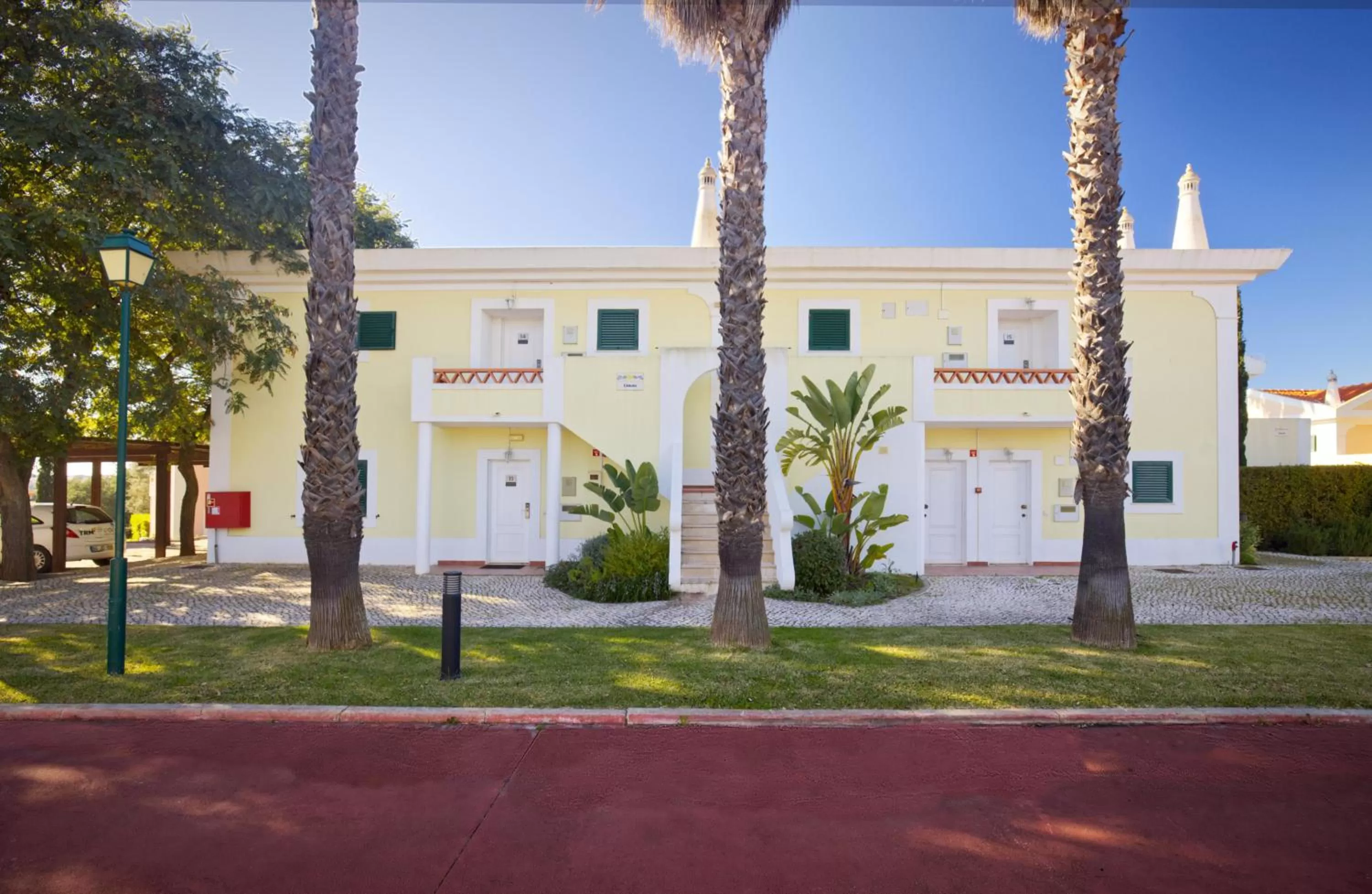 Property building in Cegonha Country Club