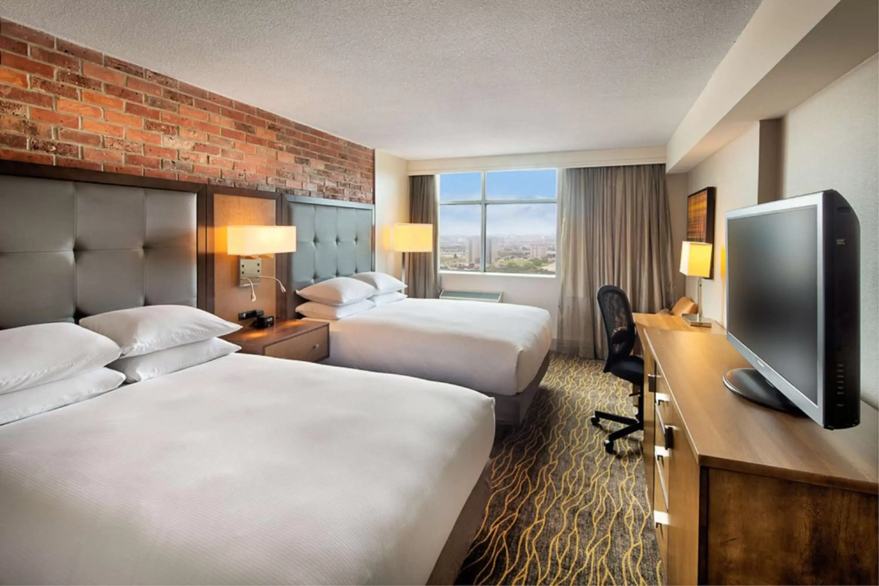 Bed in Doubletree by Hilton Toronto Airport, ON