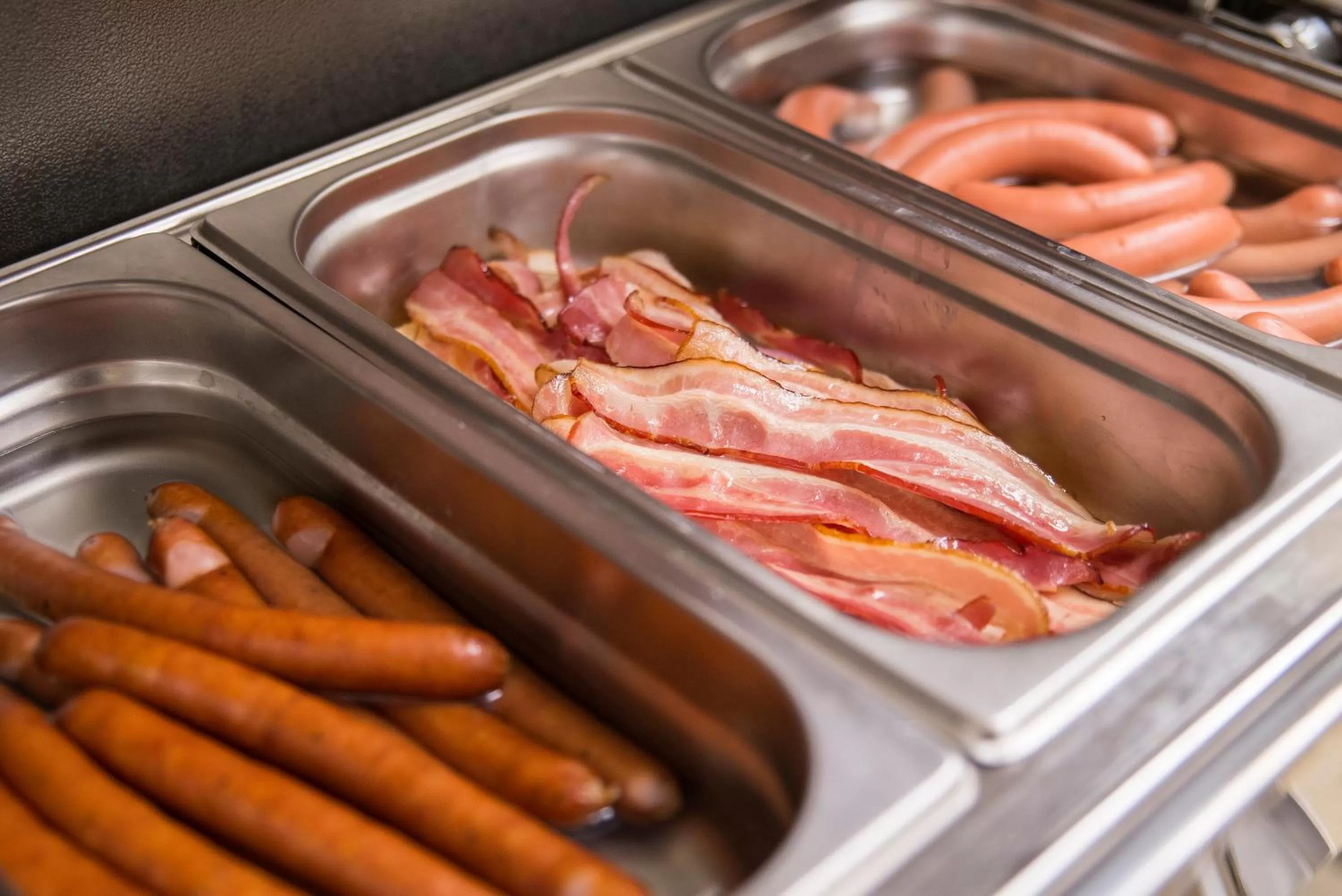 Buffet breakfast in Citi Hotel's Wrocław