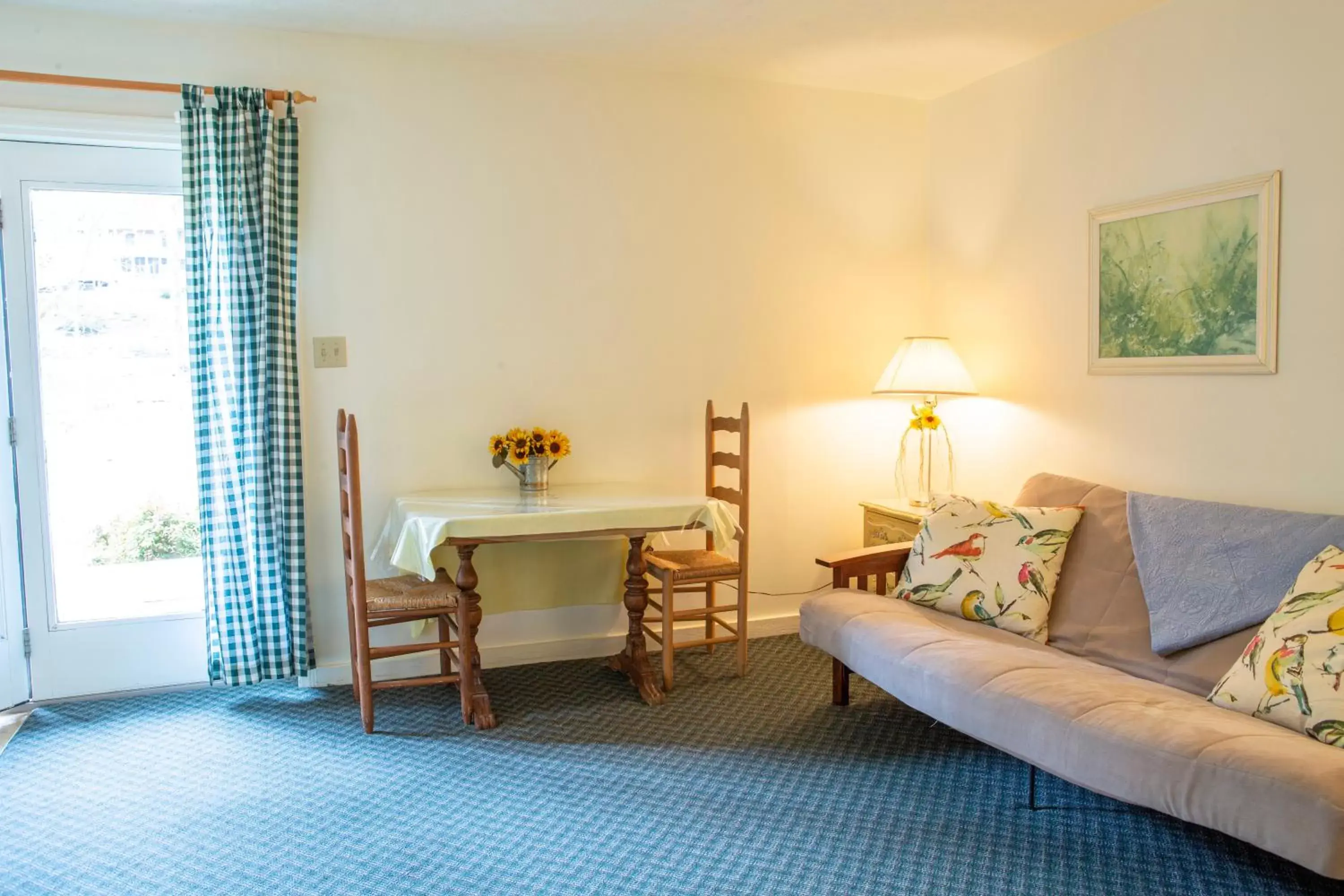 Living room, Seating Area in The Chimney Rock Inn & Cottages