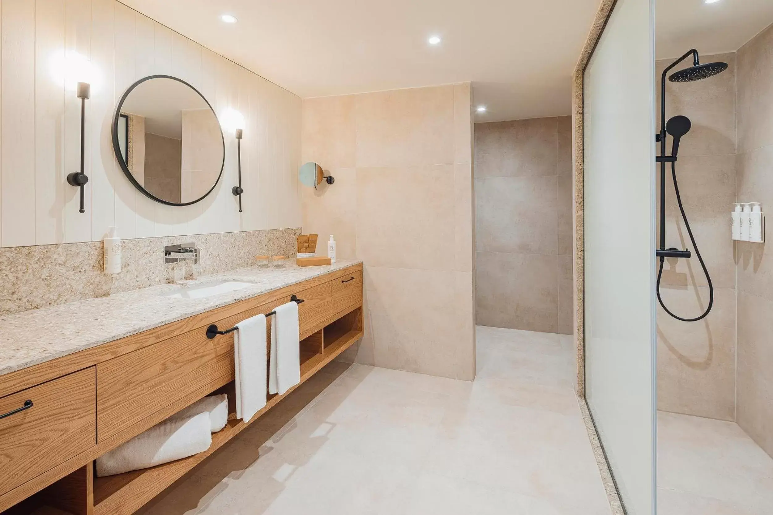 Shower, Bathroom in Sirene Belek Hotel