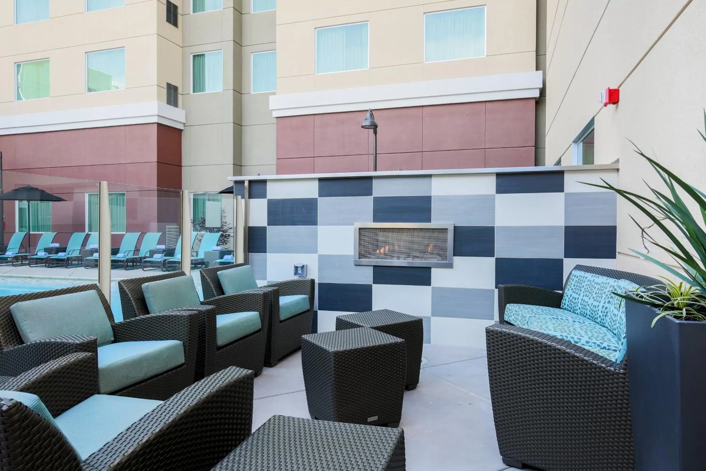 Property building in SpringHill Suites by Marriott San Jose Airport