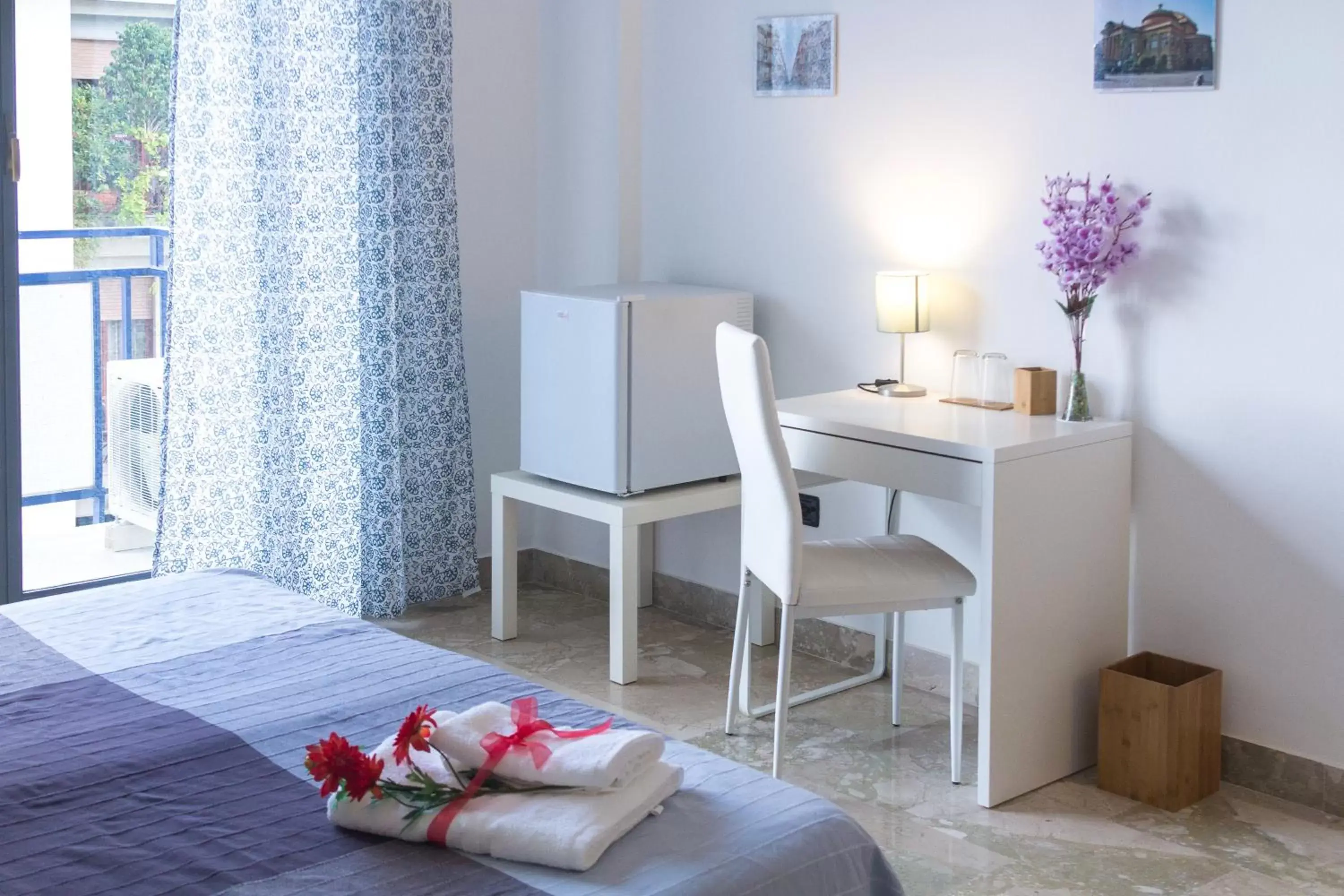 Standard Double or Twin Room with Balcony - single occupancy in Darrè Standard Double or Twin Room with Balcony - single occupancy in Darrè