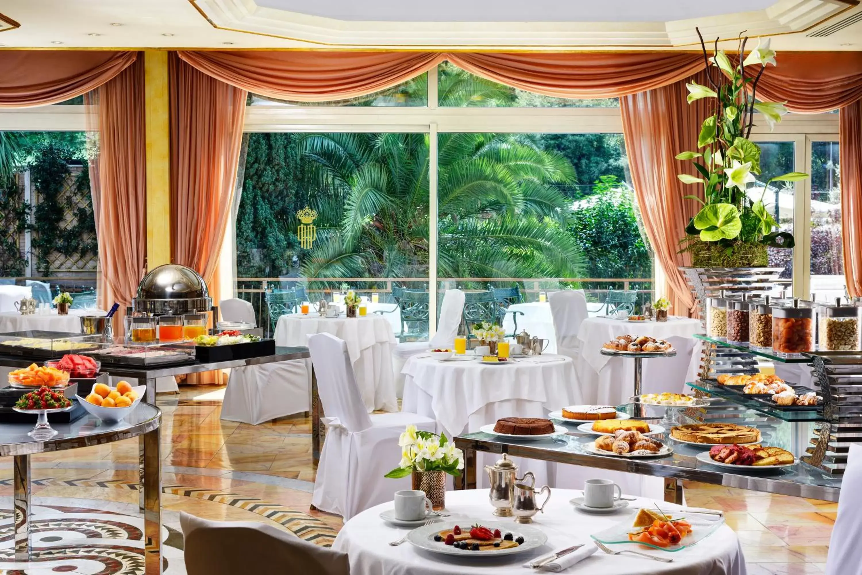 Restaurant/places to eat in Parco dei Principi Grand Hotel & SPA