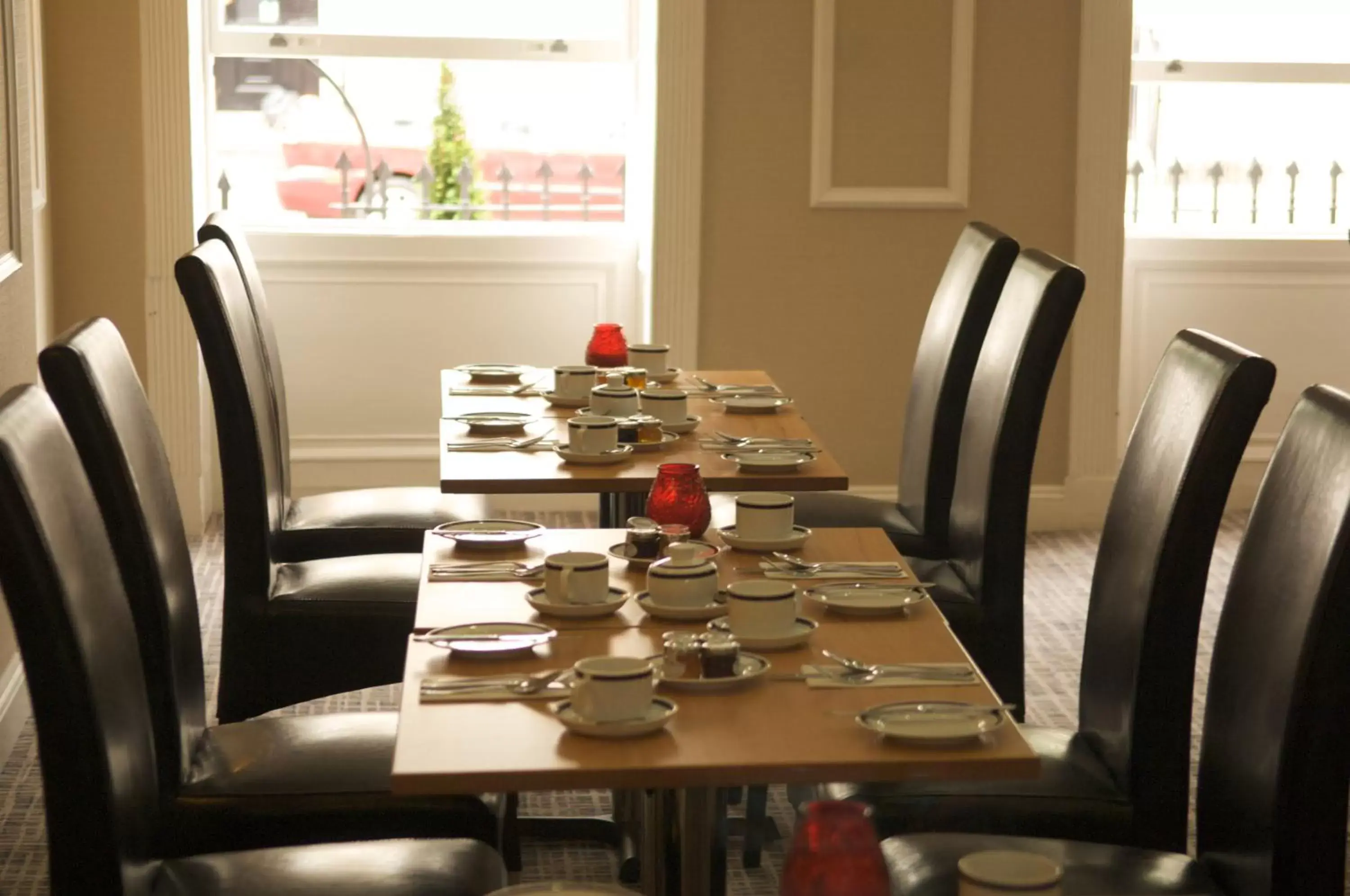 Restaurant/places to eat in Grange Beauchamp Hotel Restaurant/places to eat in Grange Beauchamp Hotel