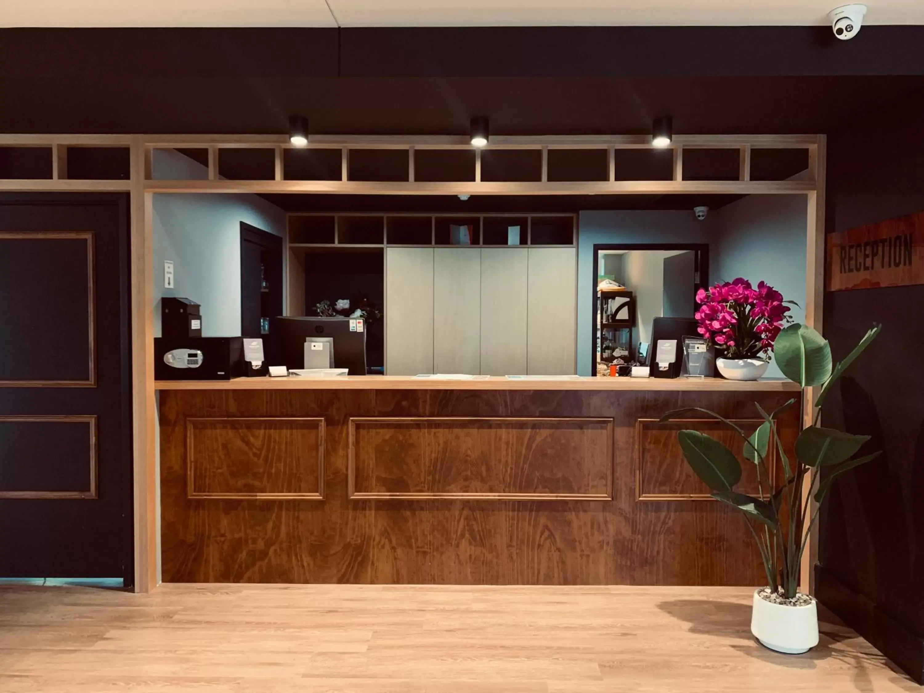 Woodroffe Hotel Woodroffe Hotel