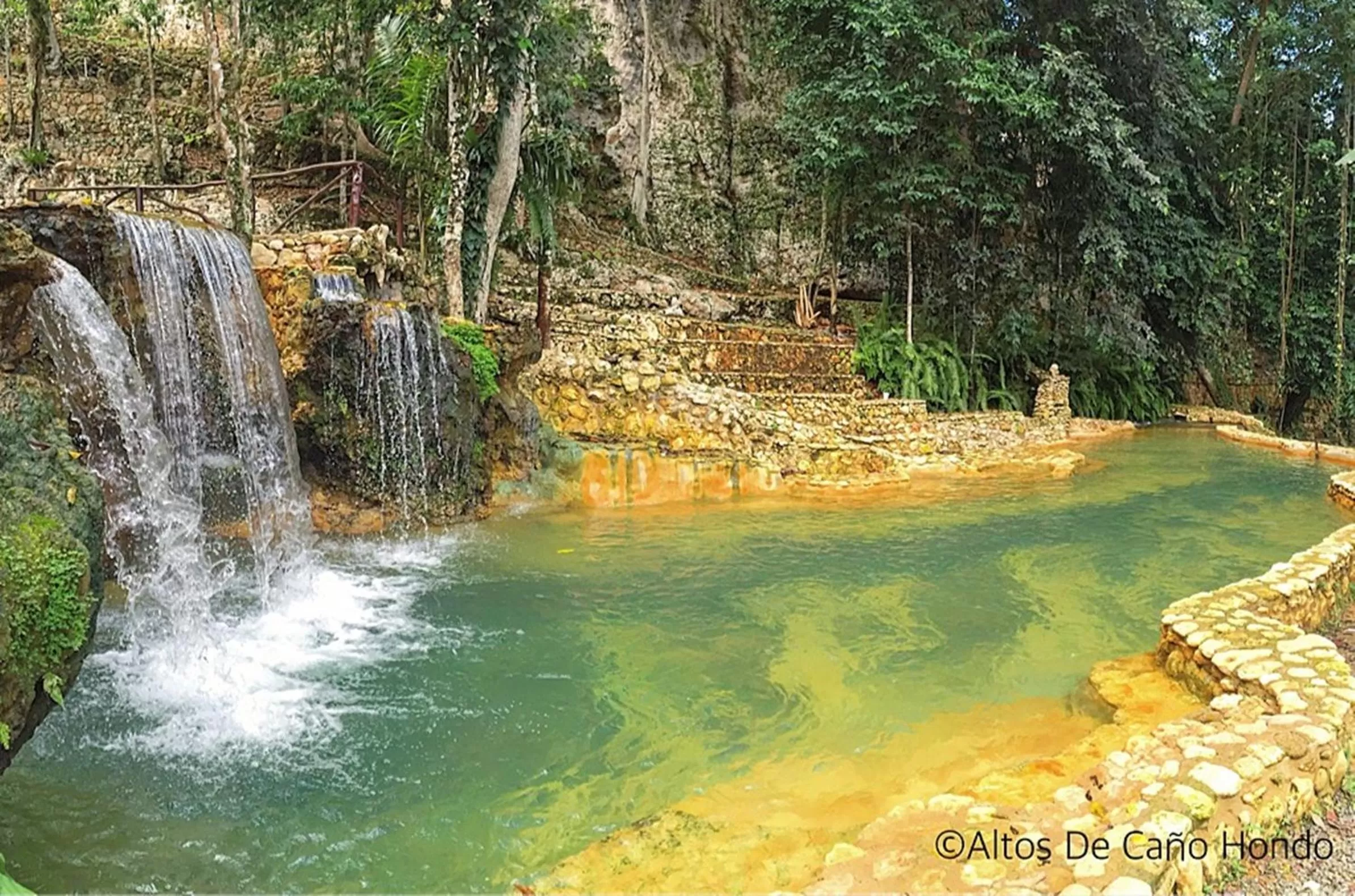 Off site in Altos de Caño Hondo