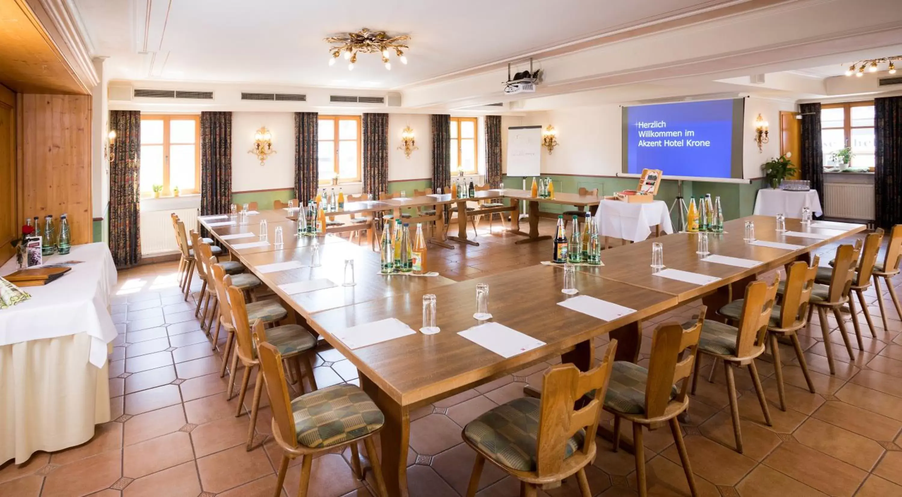 Meeting/conference room in AKZENT Hotel Krone