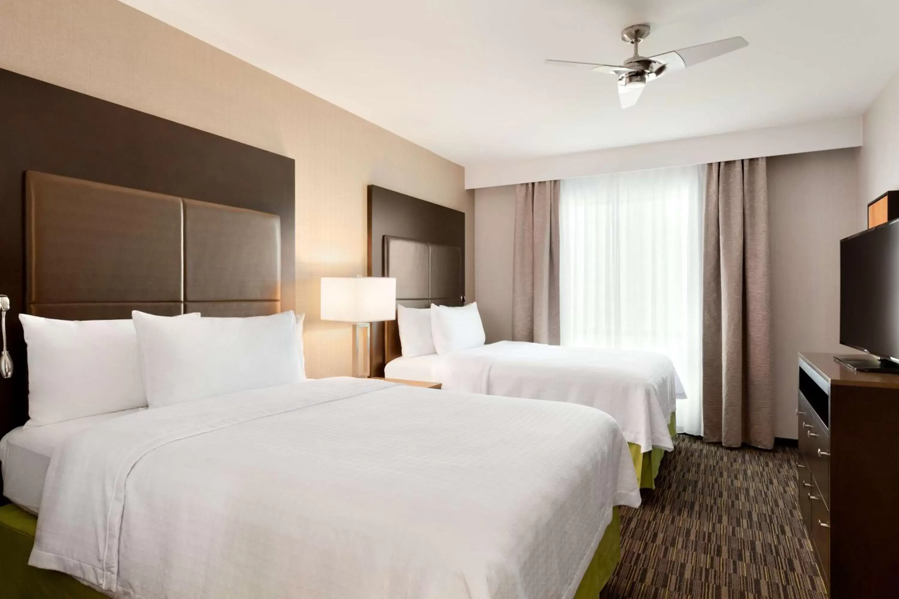 Bedroom, Bed in Homewood Suites By Hilton Irvine John Wayne Airport