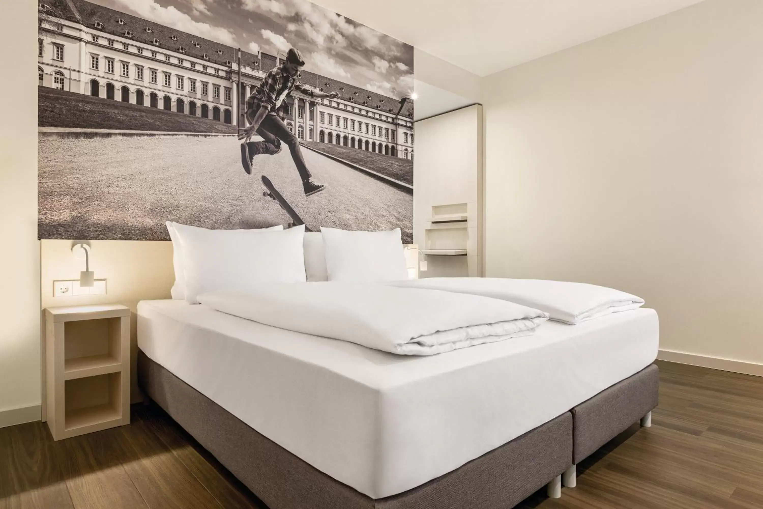 Bed in Super 8 by Wyndham Koblenz Bed in Super 8 by Wyndham Koblenz