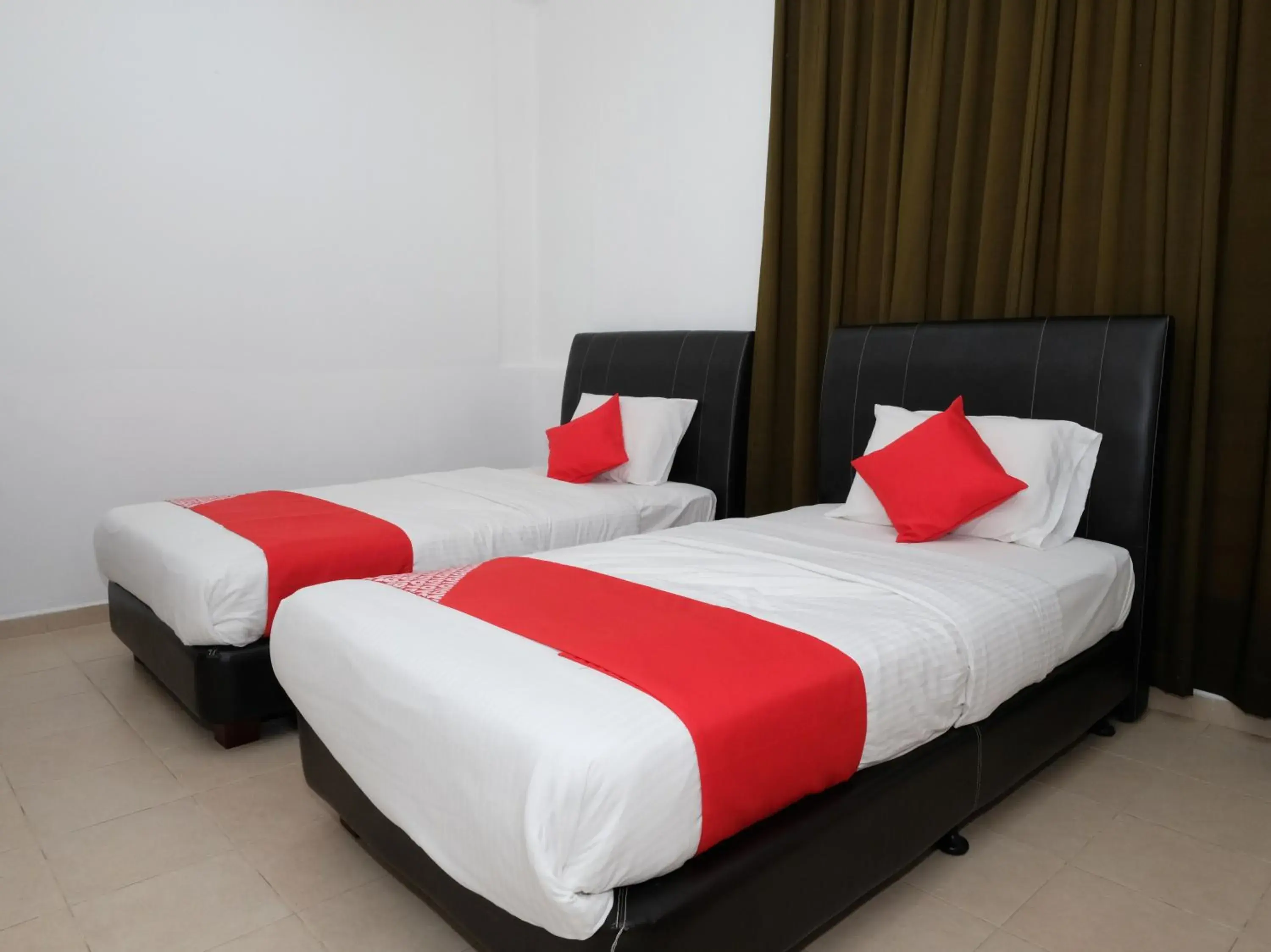 Standard Twin Room in OYO 905 Hotel De'light Villa Standard Twin Room in OYO 905 Hotel De'light Villa