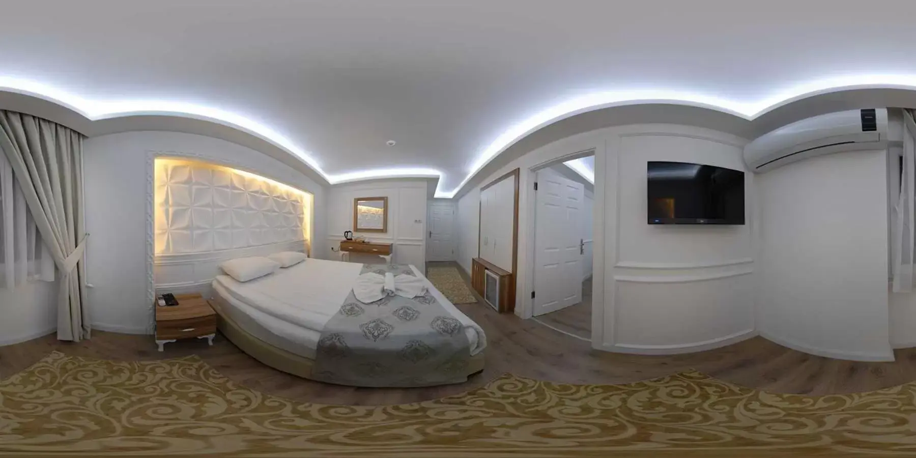 Luxury Suite in Grand Heykel Hotel Luxury Suite in Grand Heykel Hotel