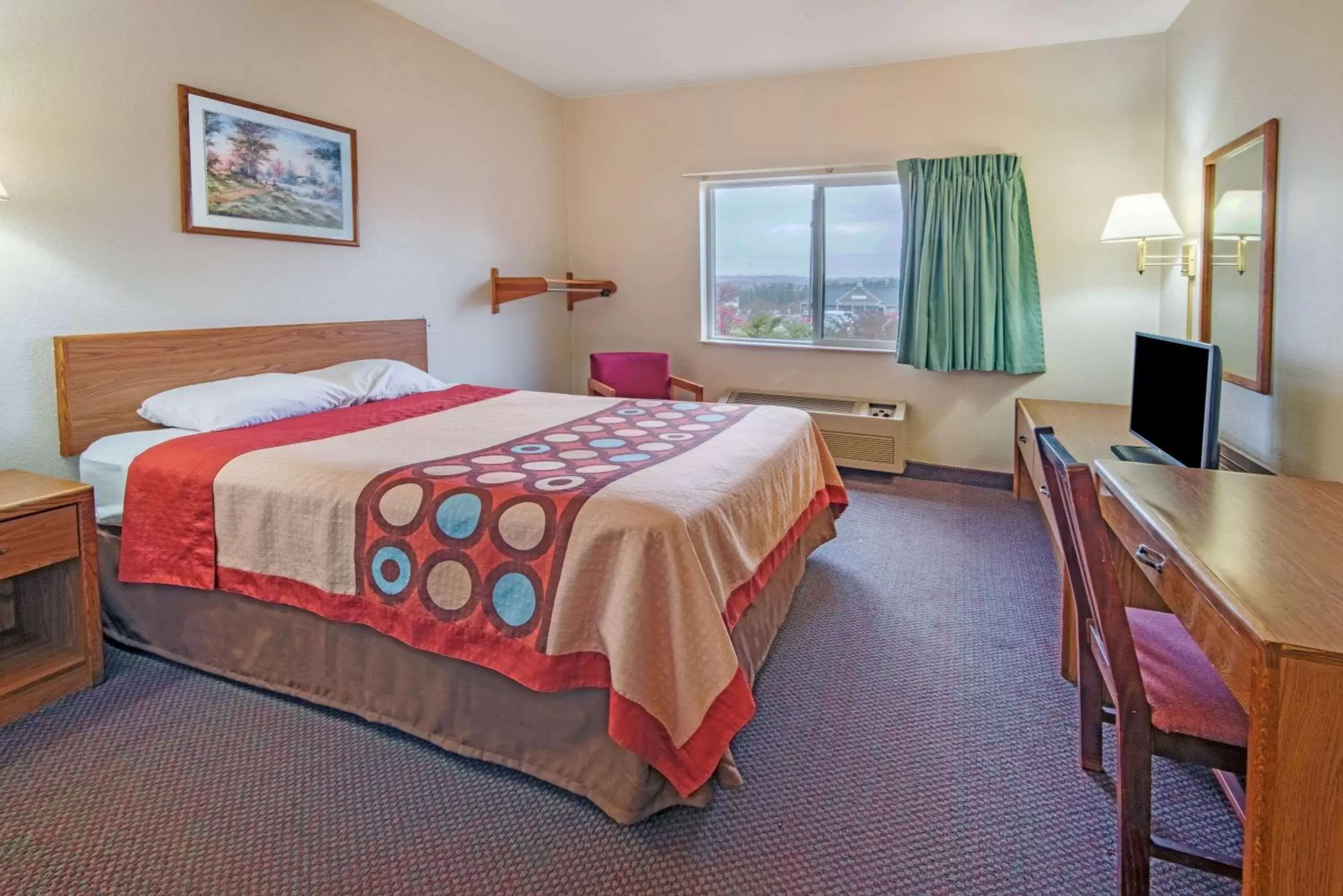 Photo of the whole room, Bed in Super 8 by Wyndham Richfield Area