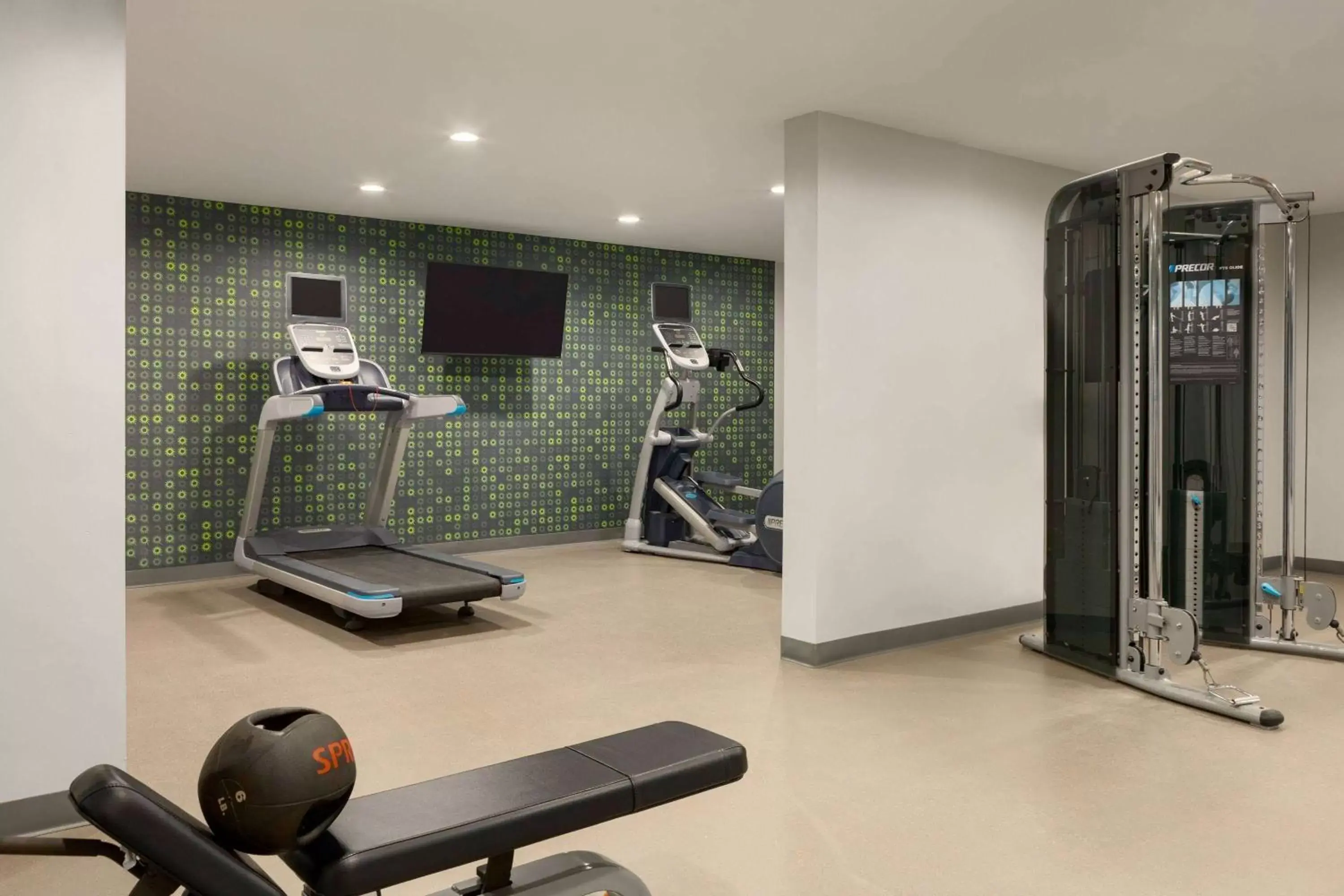 Activities, Fitness Center/Facilities in La Quinta Inn & Suites by Wyndham Selma/Smithfield I-95