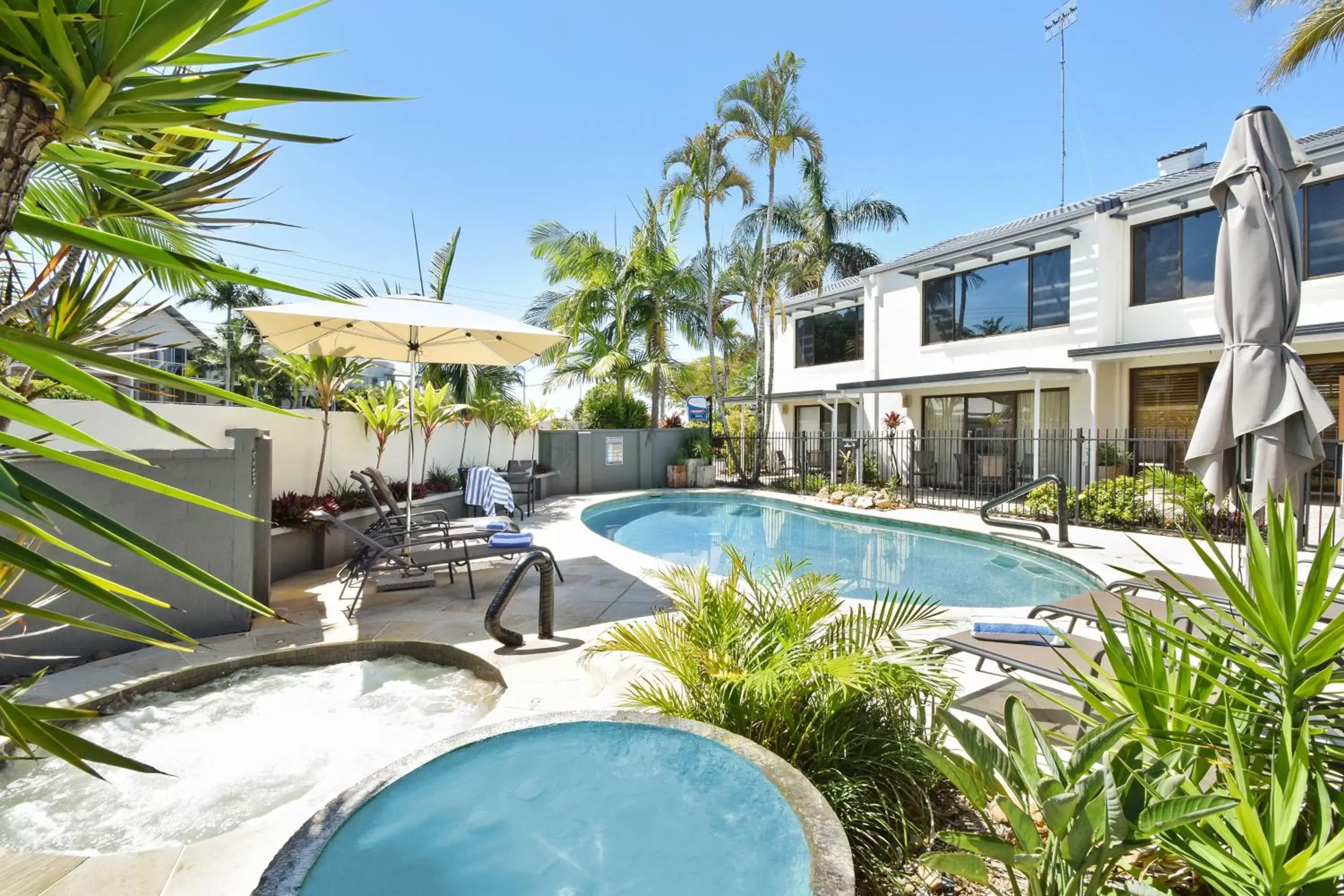 Swimming Pool in Noosa Place Resort