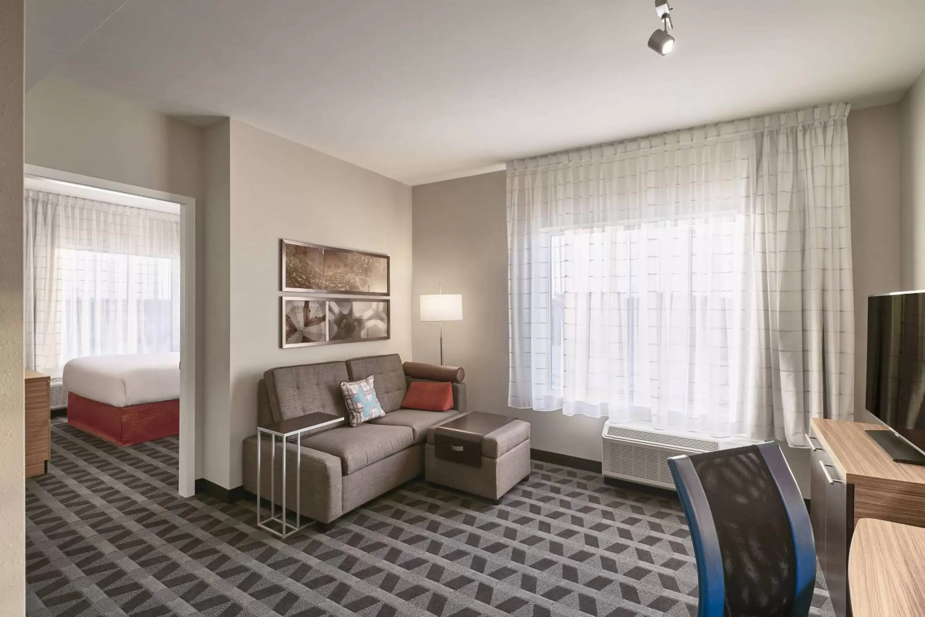 Living room, Seating Area in TownePlace Suites by Marriott Medicine Hat