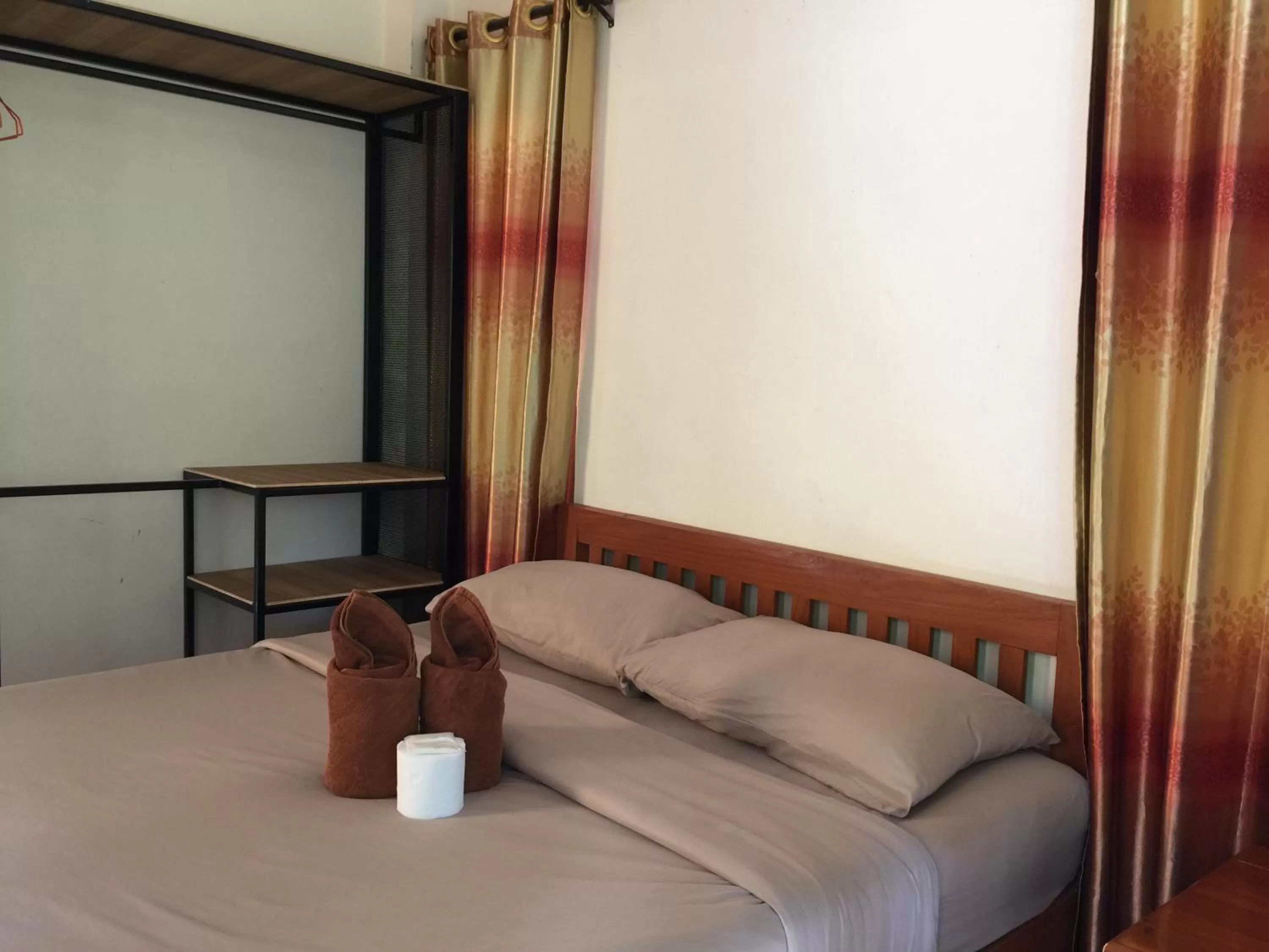 Bed in Pai Loess Resort