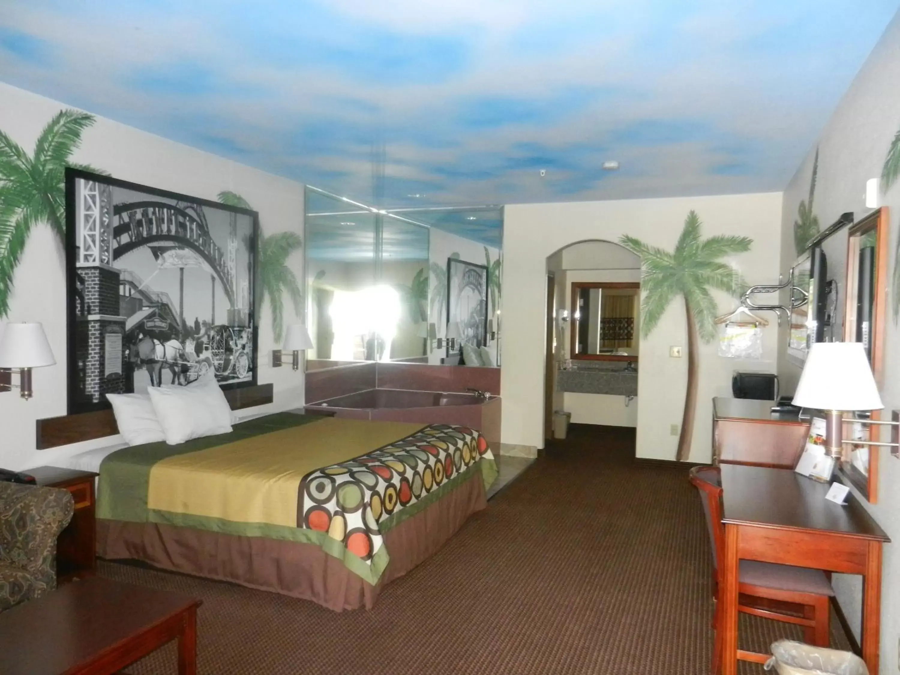 Photo of the whole room in Super 8 by Wyndham Humble - Atascocita - FM 1960 I-69