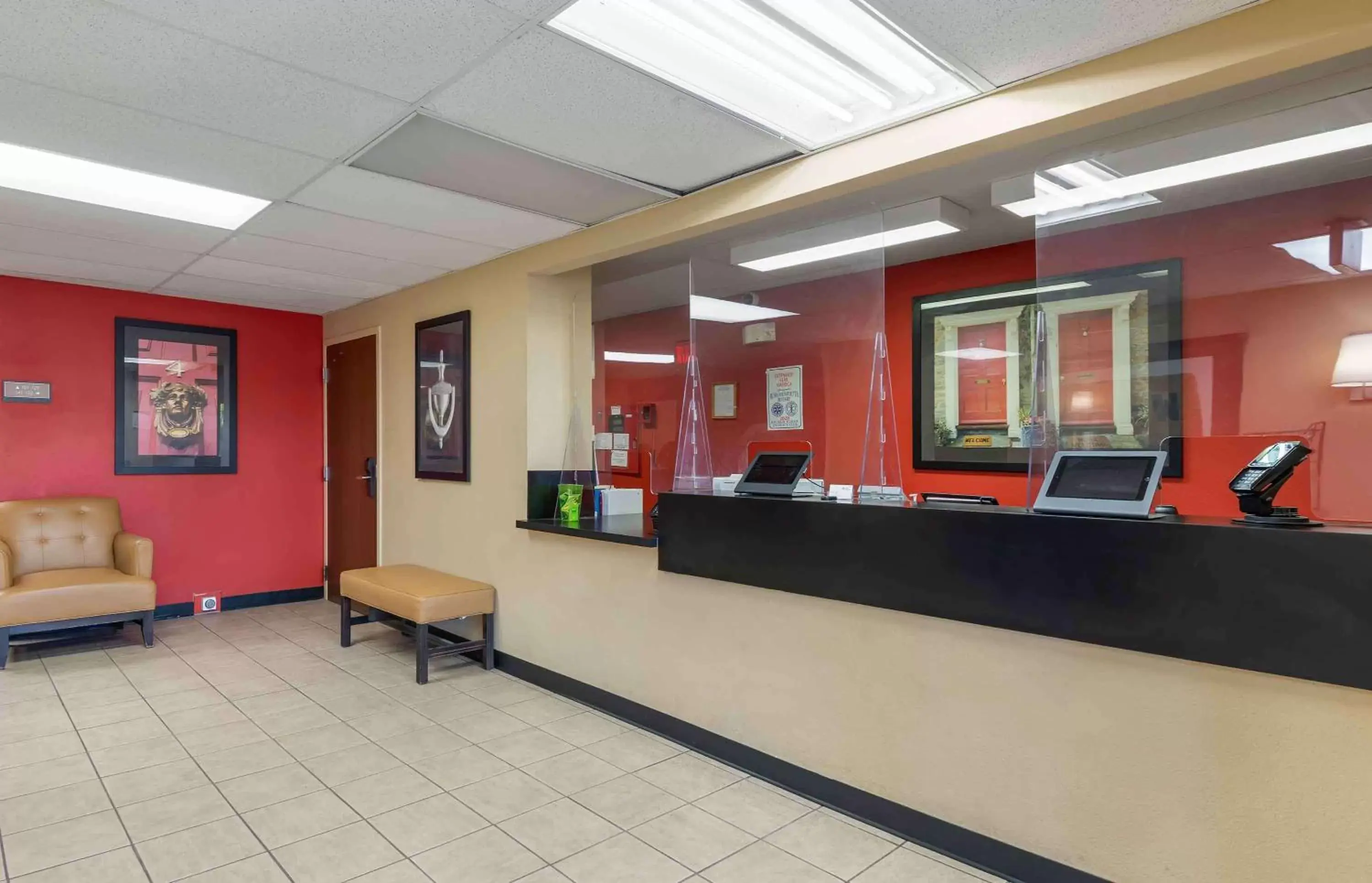 Lobby or reception, Lobby/Reception in Extended Stay America Suites - Rochester - Henrietta