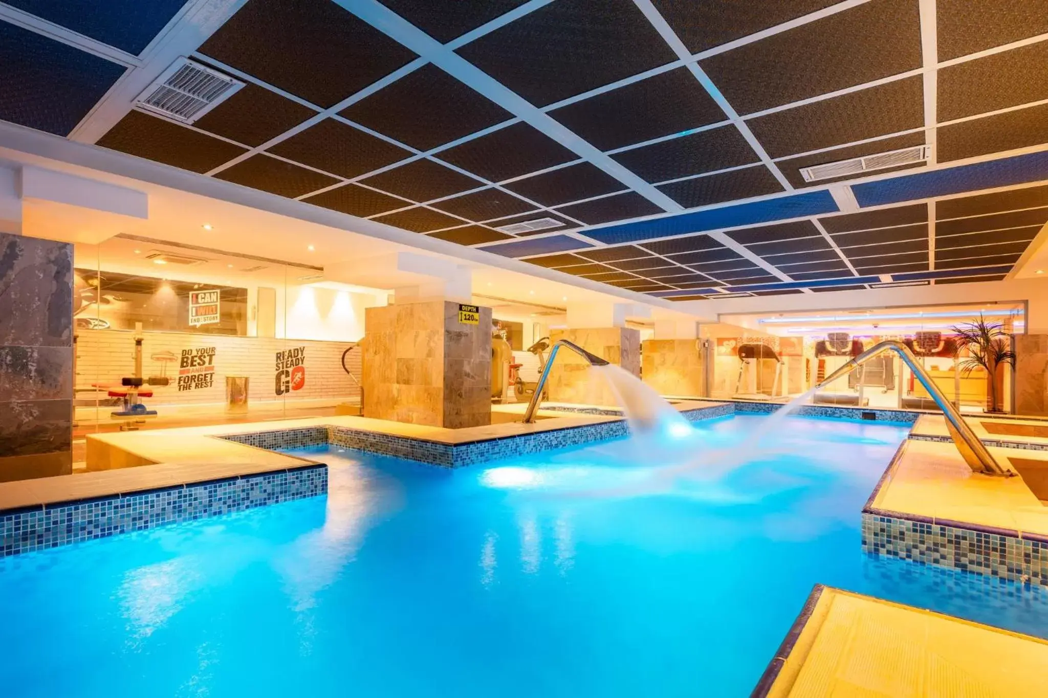 Swimming pool in Holiday Inn Riyadh Al Qasr by IHG Swimming pool in Holiday Inn Riyadh Al Qasr by IHG