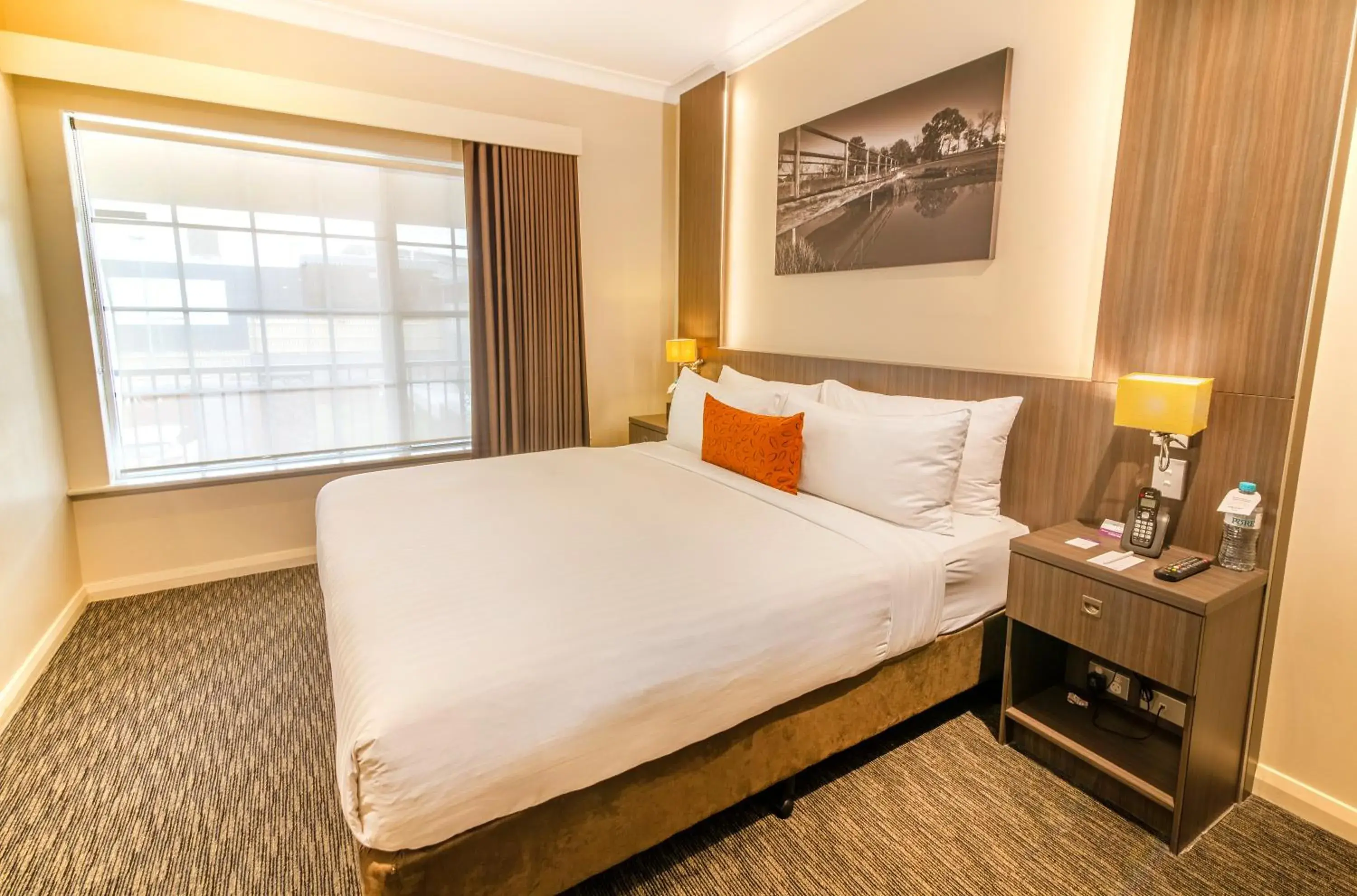 Bed in Mercure Orange