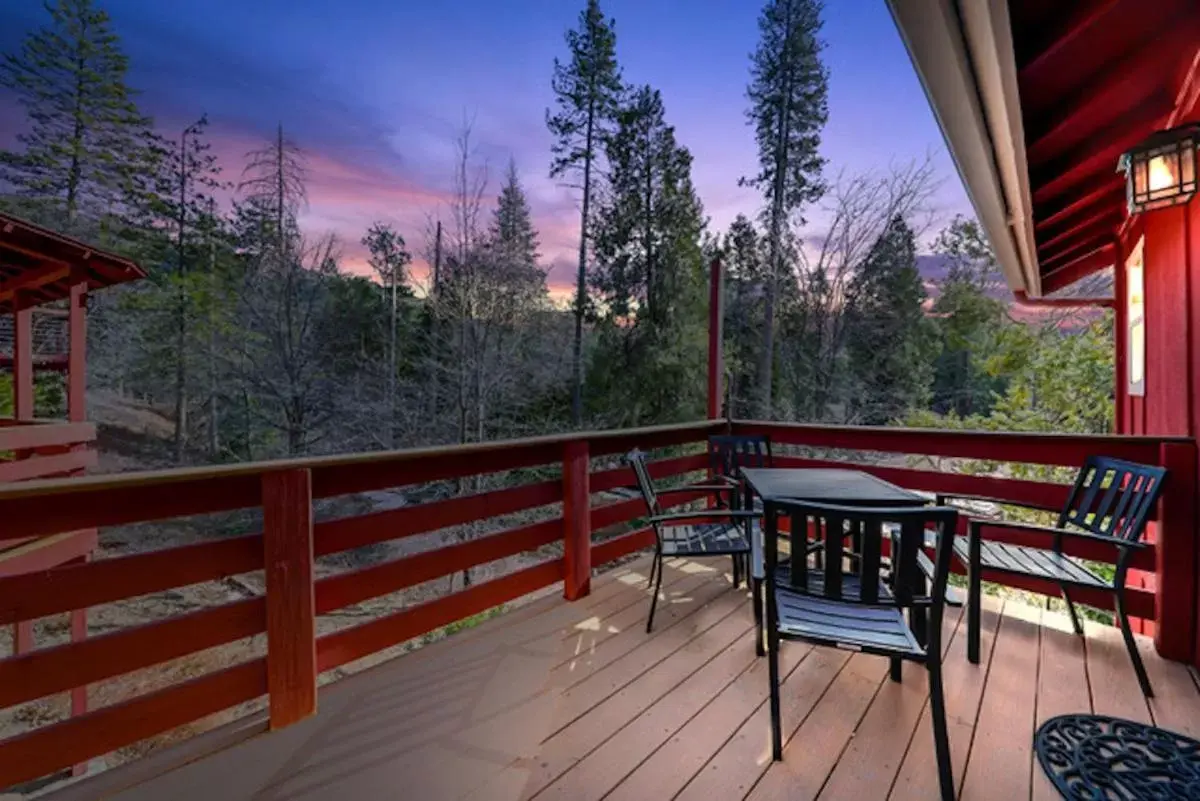 Balcony/Terrace in Silver Pines Lodge
