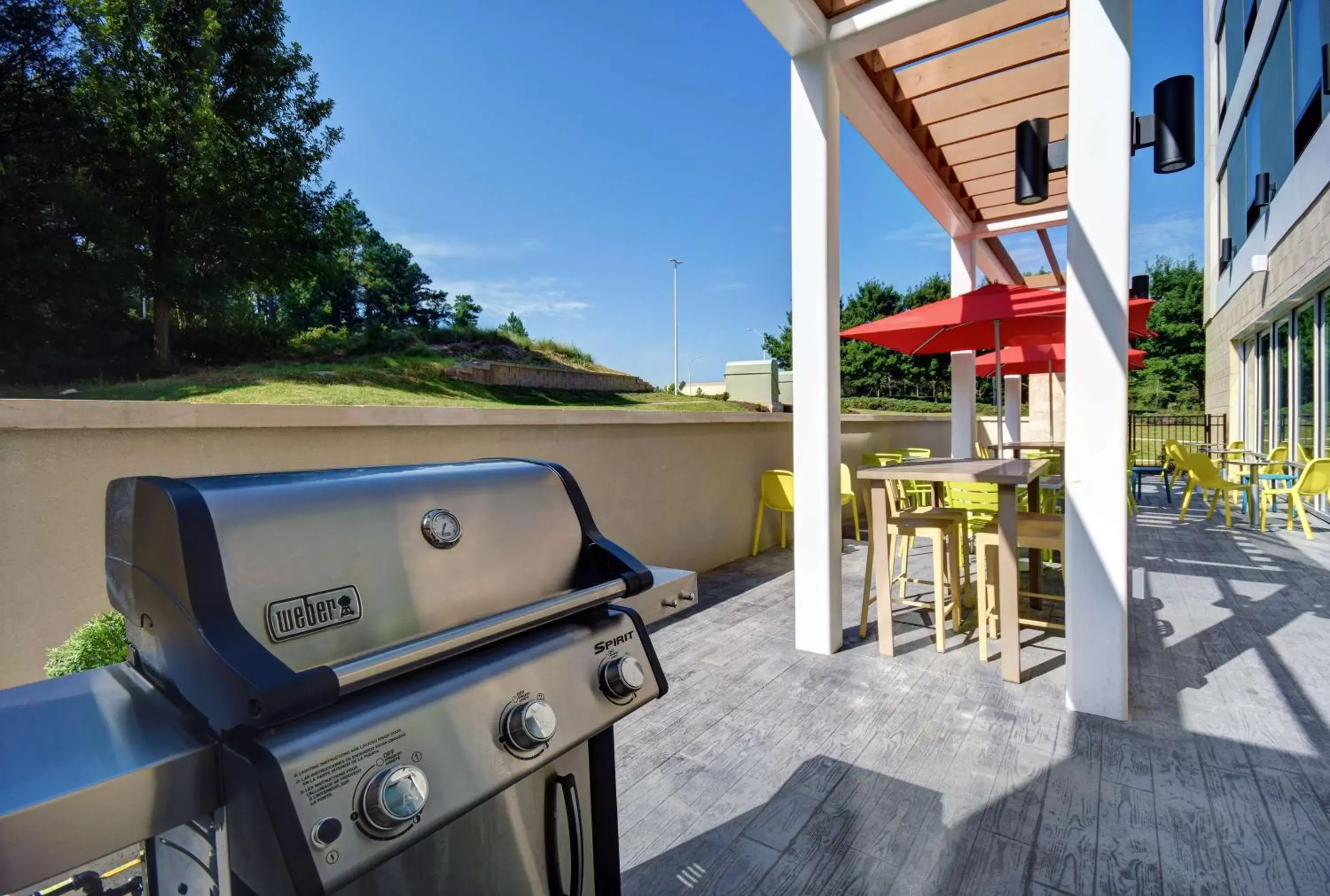 Patio in Home2 Suites By Hilton Raleigh North I-540