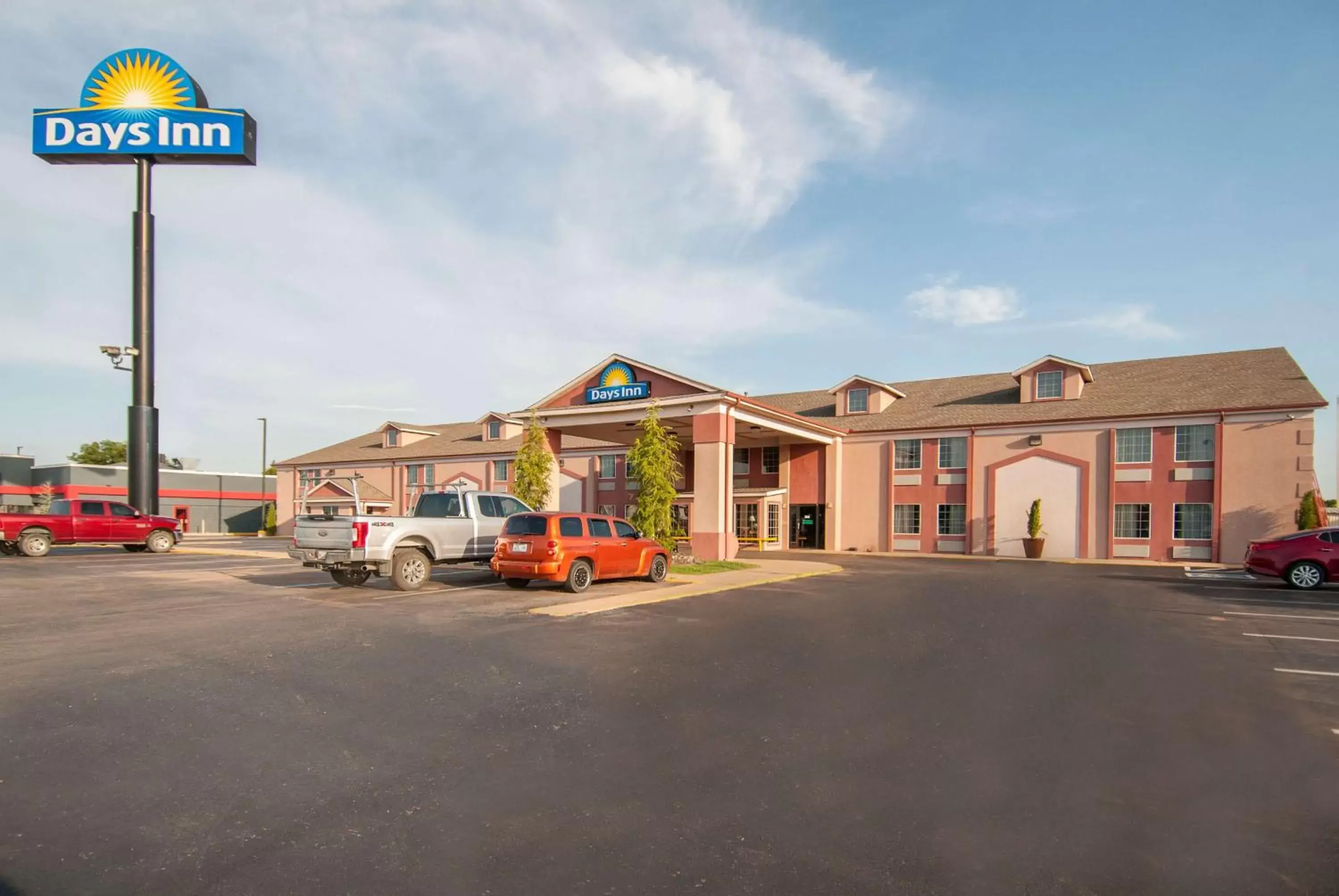 Property building in Days Inn by Wyndham Pauls Valley Property building in Days Inn by Wyndham Pauls Valley