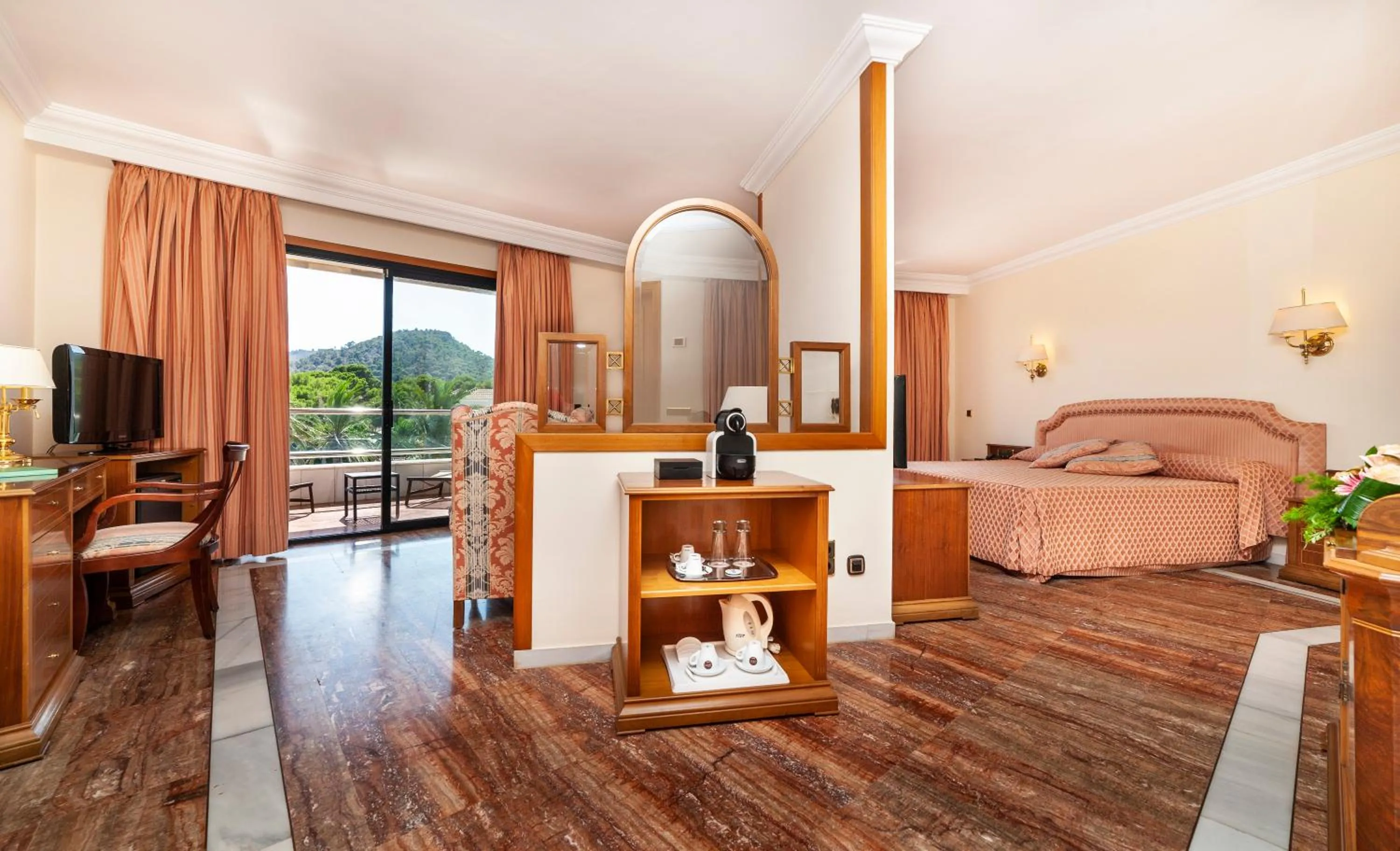 Sea view in Hotel Serrano Palace