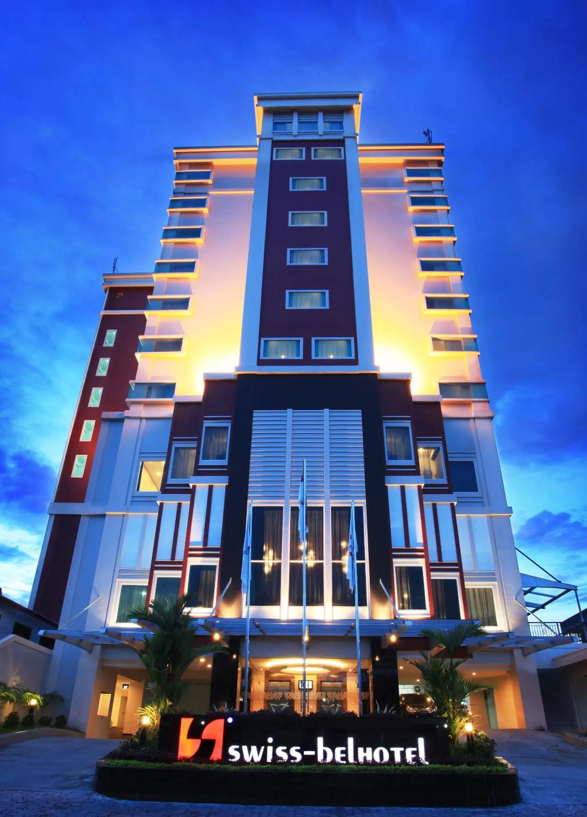Facade/entrance in Swiss-Belhotel Ambon Facade/entrance in Swiss-Belhotel Ambon