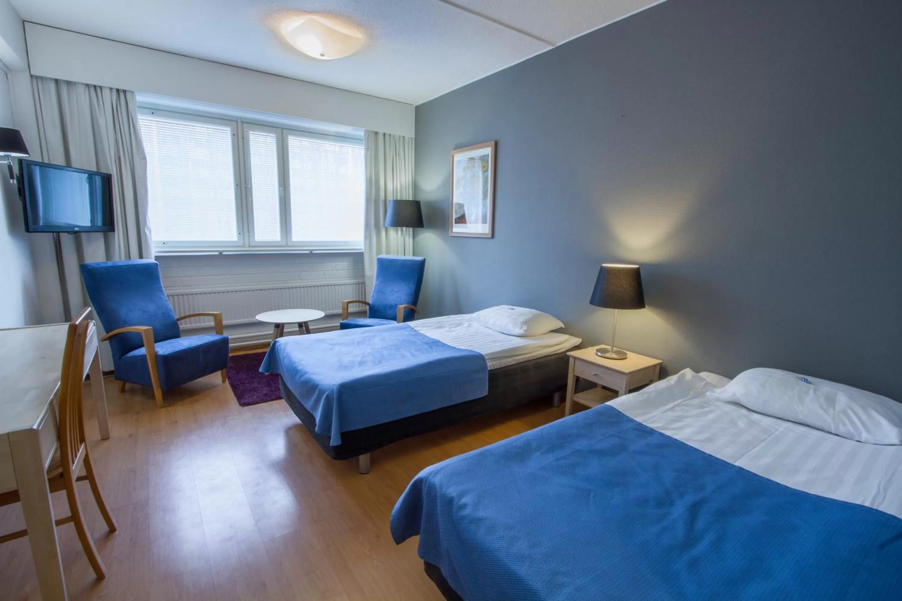 Photo of the whole room, Bed in Economy Hotel Savonia