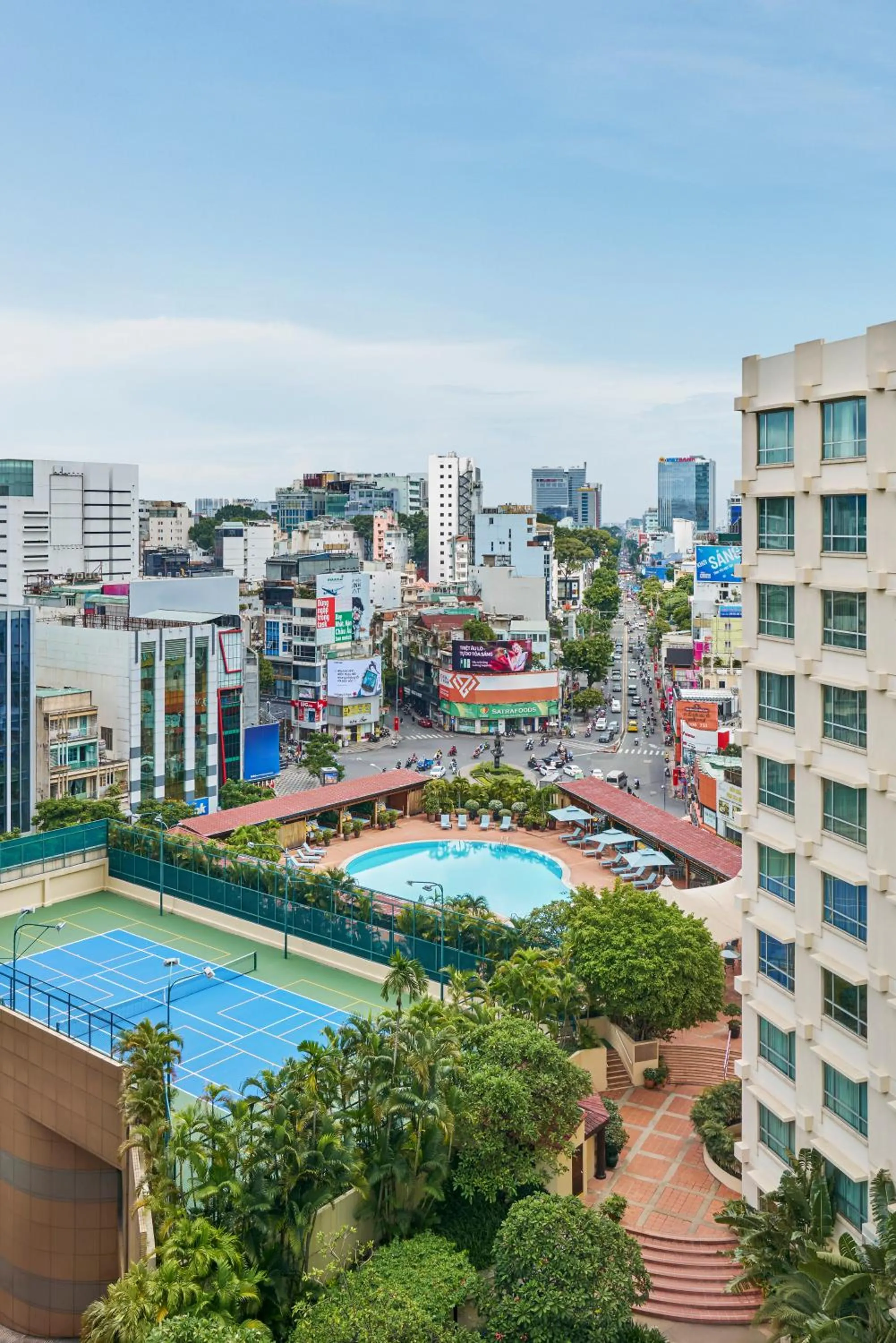 Tennis court in New World Saigon Hotel