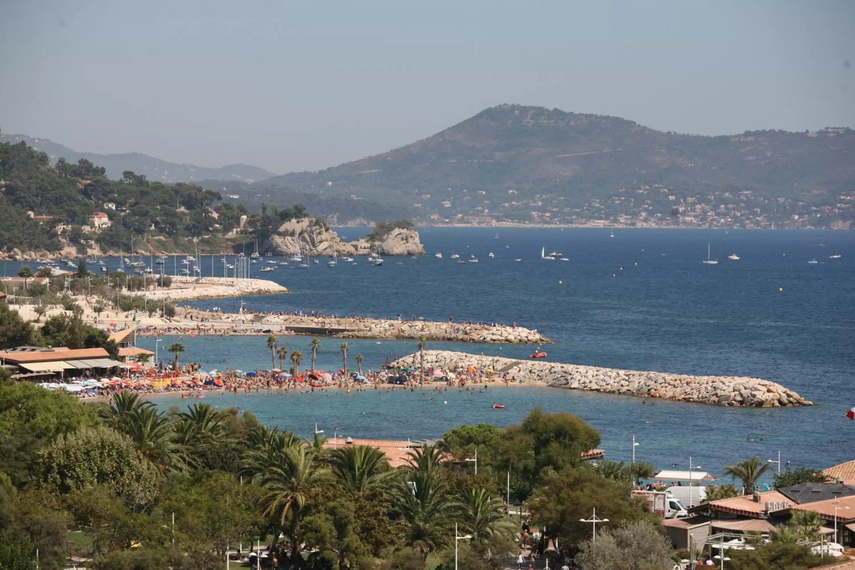 Neighbourhood, Bird's-eye View in Hôtel Les Voiles