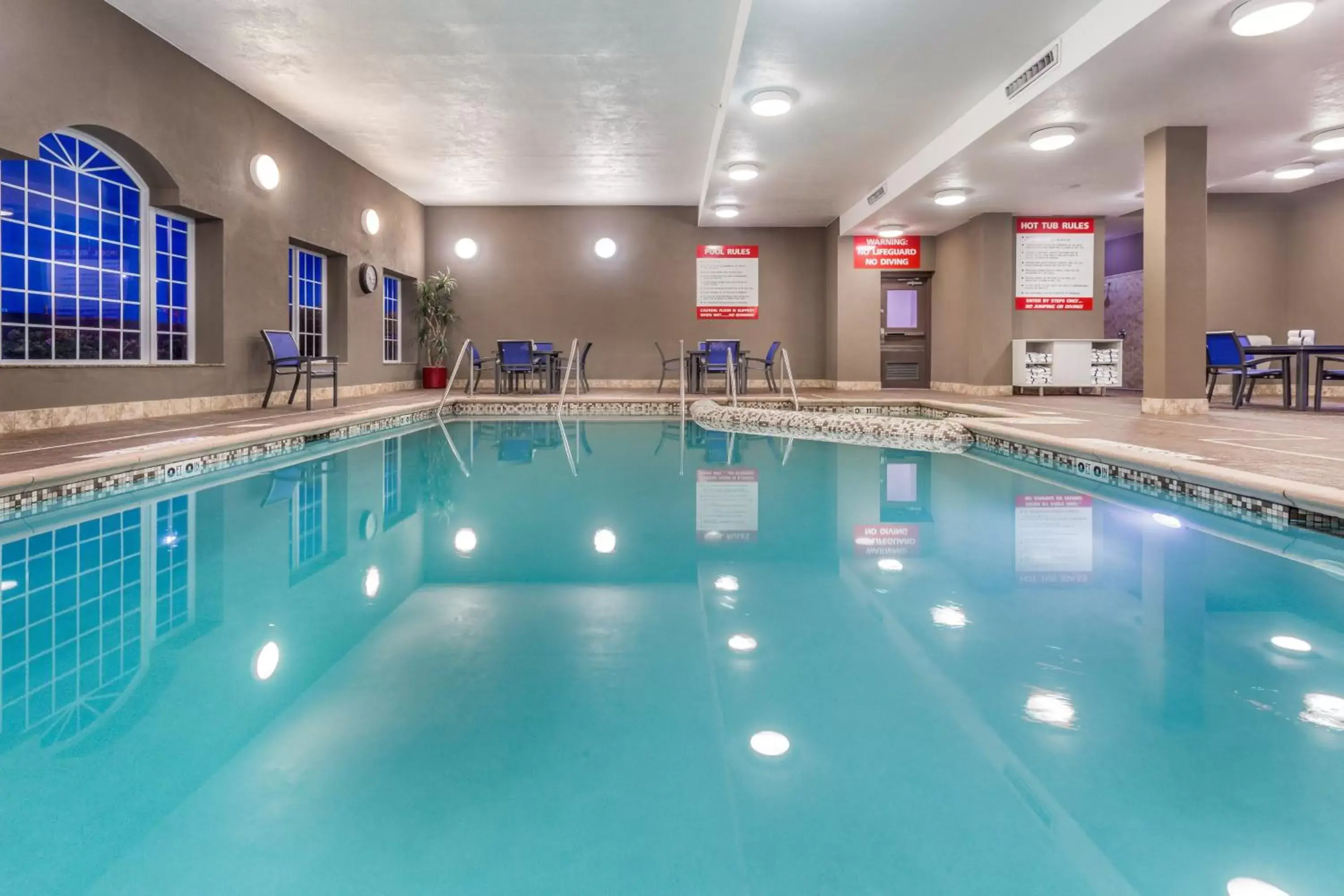 Swimming Pool in Holiday Inn Express Hotel & Suites Eau Claire North, an IHG Hotel