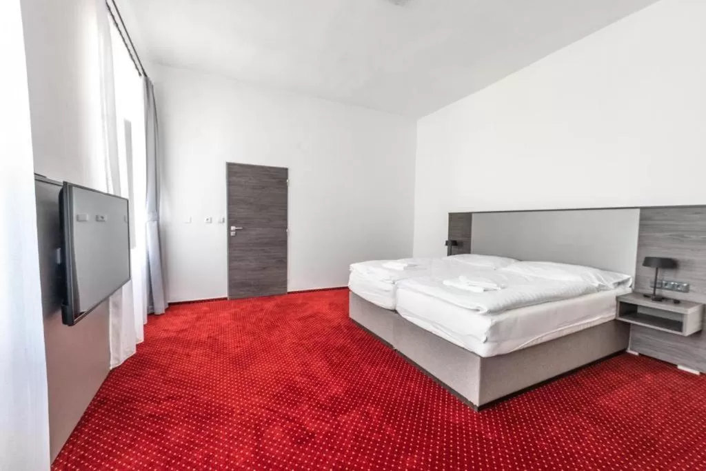 Bed in Hotel Třebovská restaurace