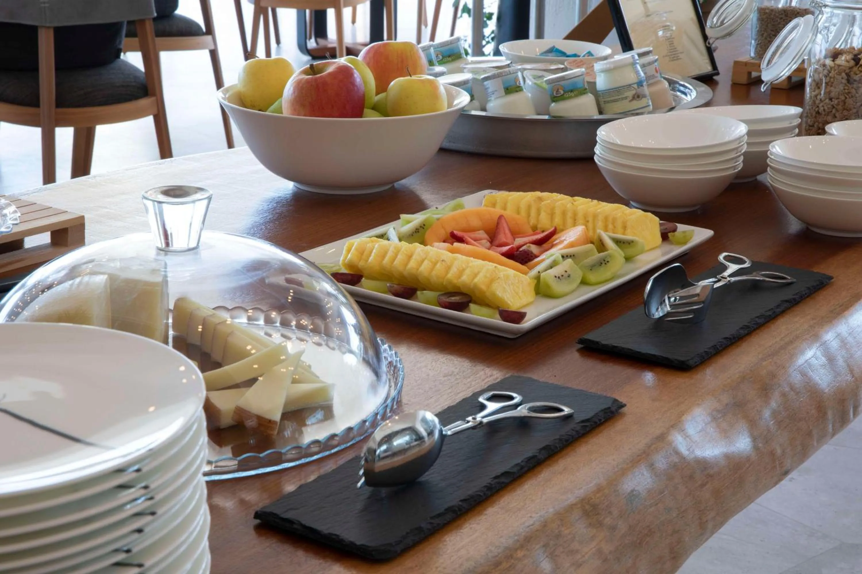 Breakfast in Sulià House Porto Rotondo, Curio Collection by Hilton