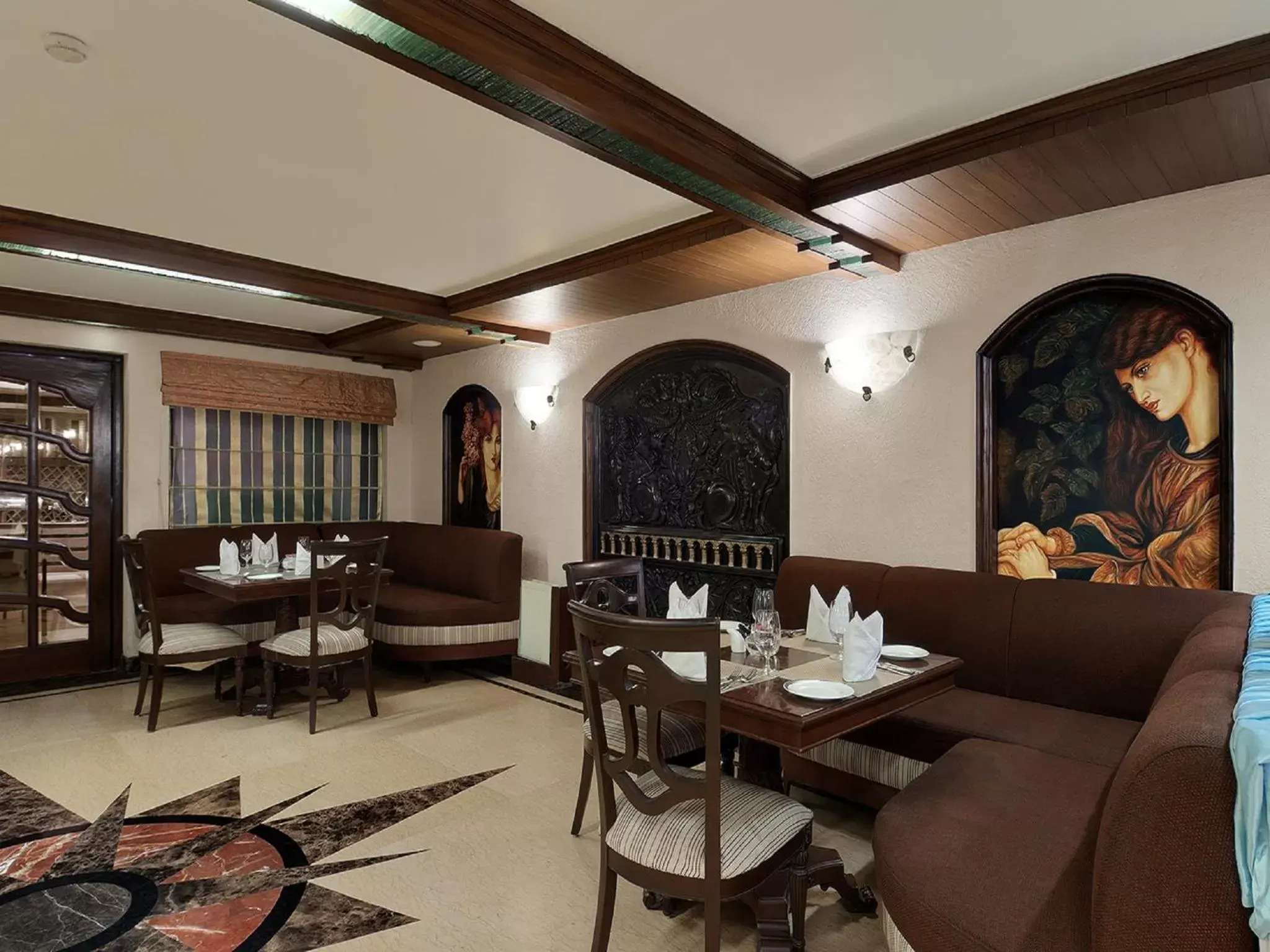 Restaurant/Places to Eat in Ramada by Wyndham Mussoorie Mall Road