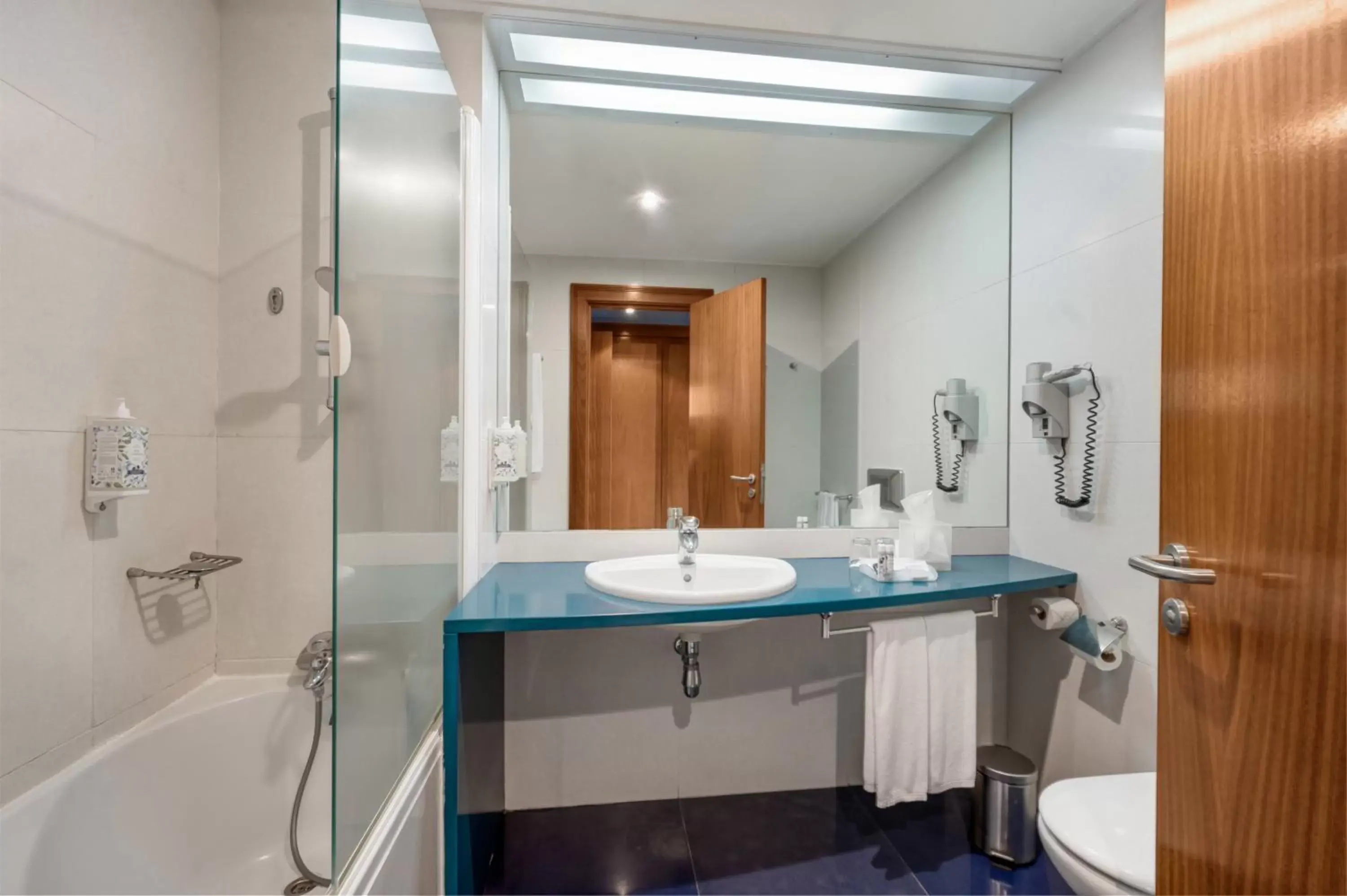 Bathroom in Hotel Do Caracol