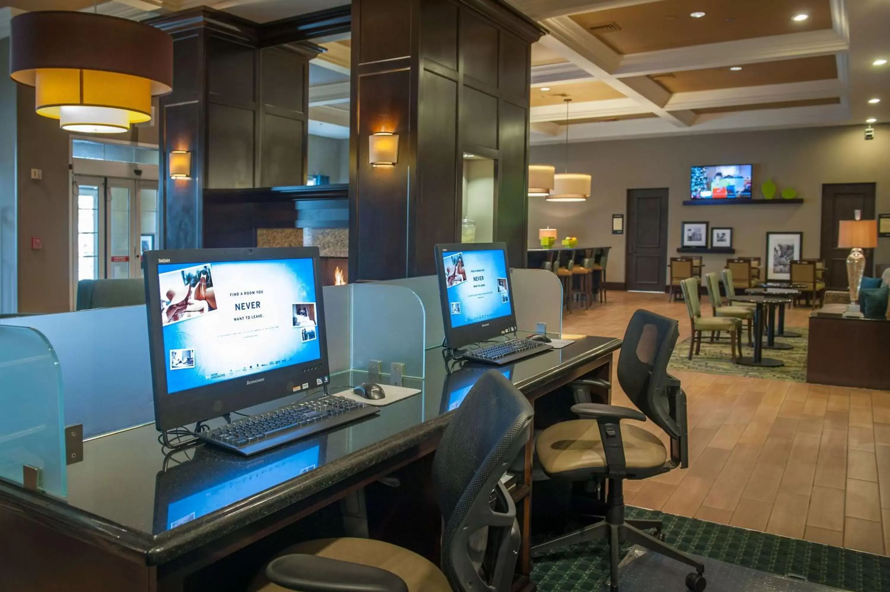 Business facilities in Hampton Inn & Suites New Orleans/Elmwood