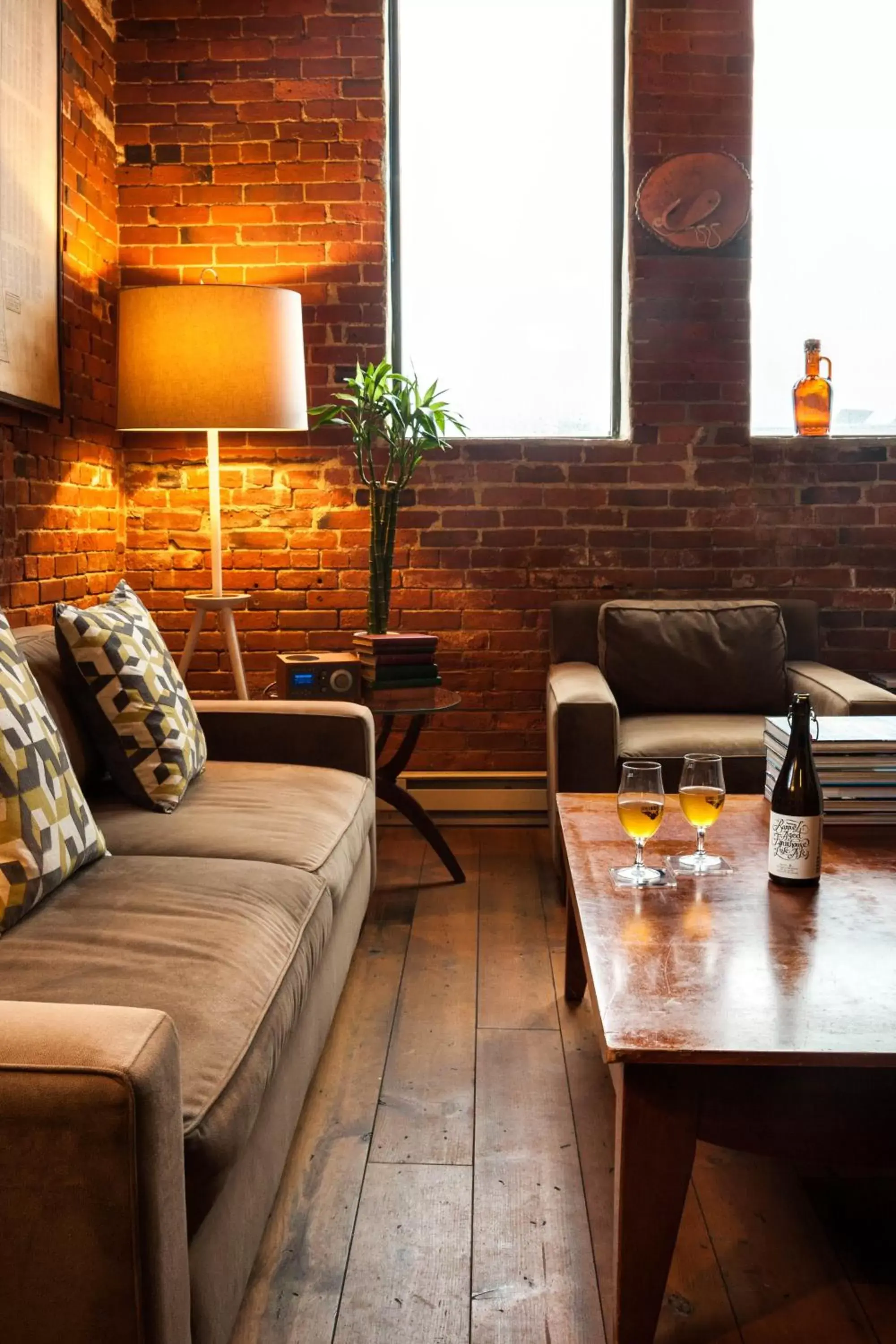 Day, Seating Area in Ale House Inn