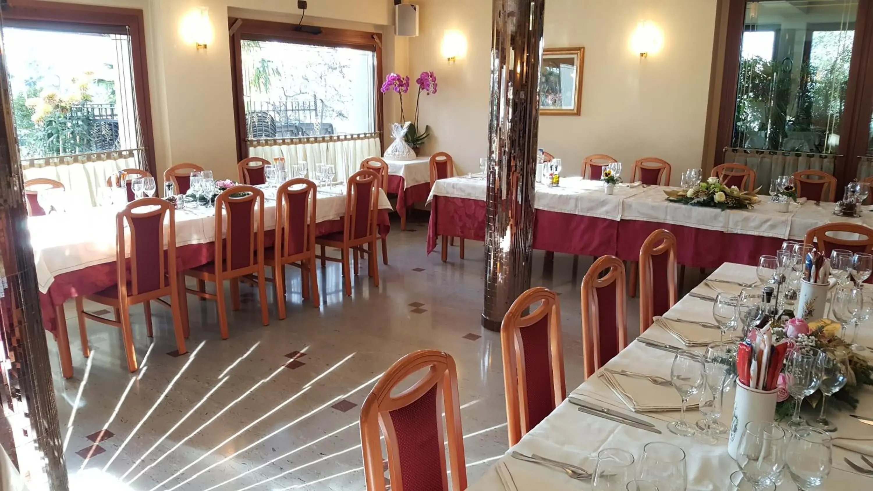 Restaurant/Places to Eat in Hotel Ai Sette Nani
