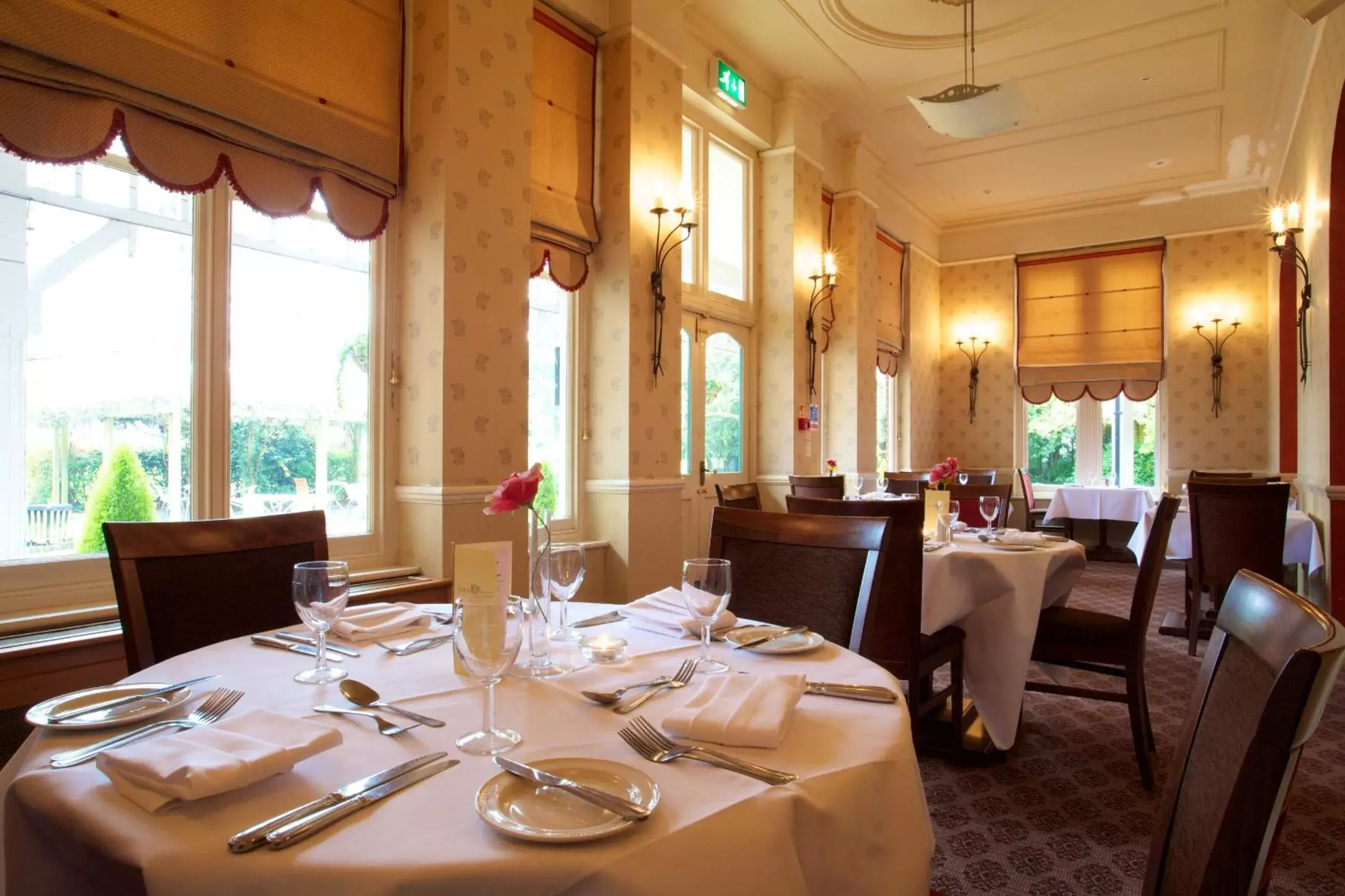 Restaurant/places to eat in Coulsdon Manor Hotel and Golf Club Restaurant/places to eat in Coulsdon Manor Hotel and Golf Club